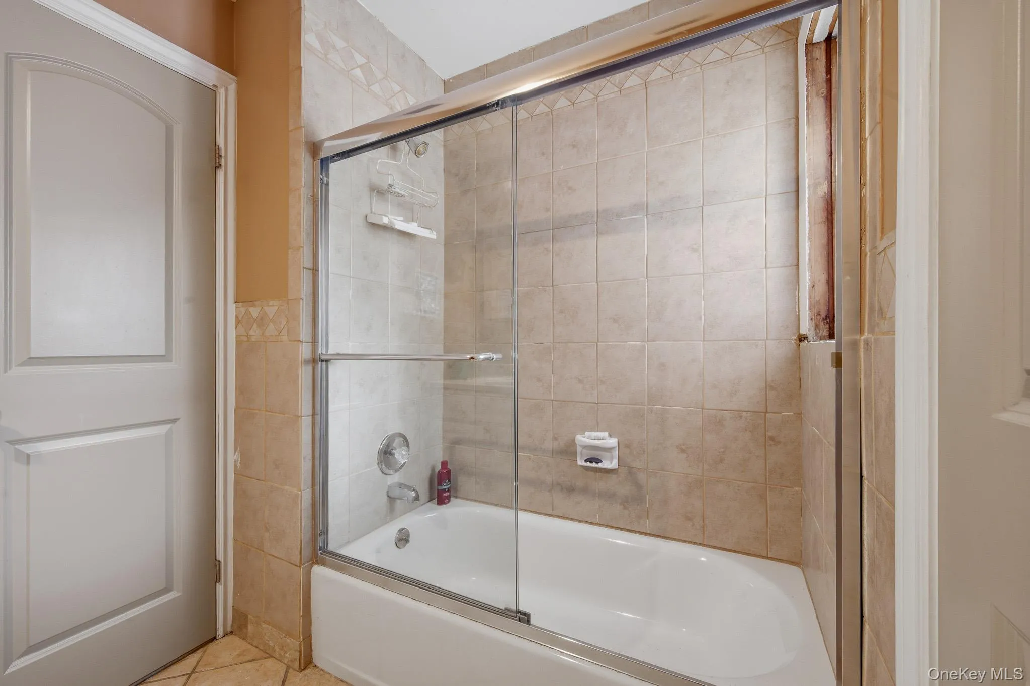 1 Arrowood Lane Lane, Huntington, NY, 5 Bedrooms Bedrooms, 11 Rooms Rooms,1 BathroomBathrooms,Residential,For Rent,Arrowood Lane,0,955356 1 Arrowood Lane Lane, Huntington, NY, 5 Bedrooms Bedrooms, 11 Rooms Rooms,1 BathroomBathrooms,Residential,For Rent,Arrowood Lane,0,955356