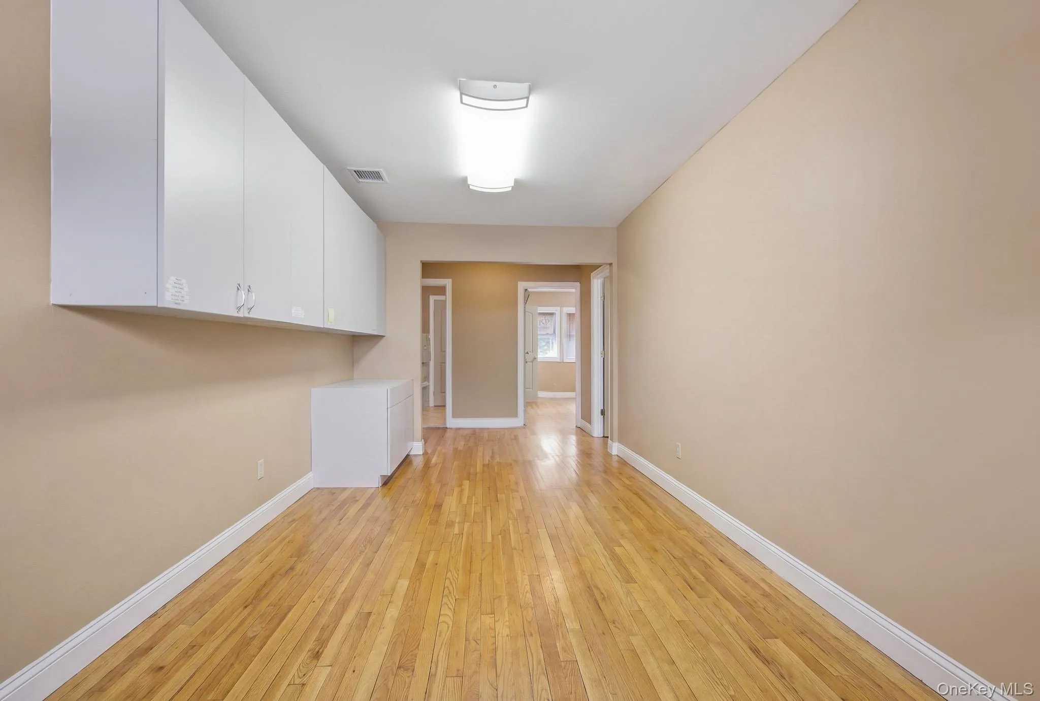 1 Arrowood Lane Lane, Huntington, NY, 5 Bedrooms Bedrooms, 11 Rooms Rooms,1 BathroomBathrooms,Residential,For Rent,Arrowood Lane,0,955356 1 Arrowood Lane Lane, Huntington, NY, 5 Bedrooms Bedrooms, 11 Rooms Rooms,1 BathroomBathrooms,Residential,For Rent,Arrowood Lane,0,955356