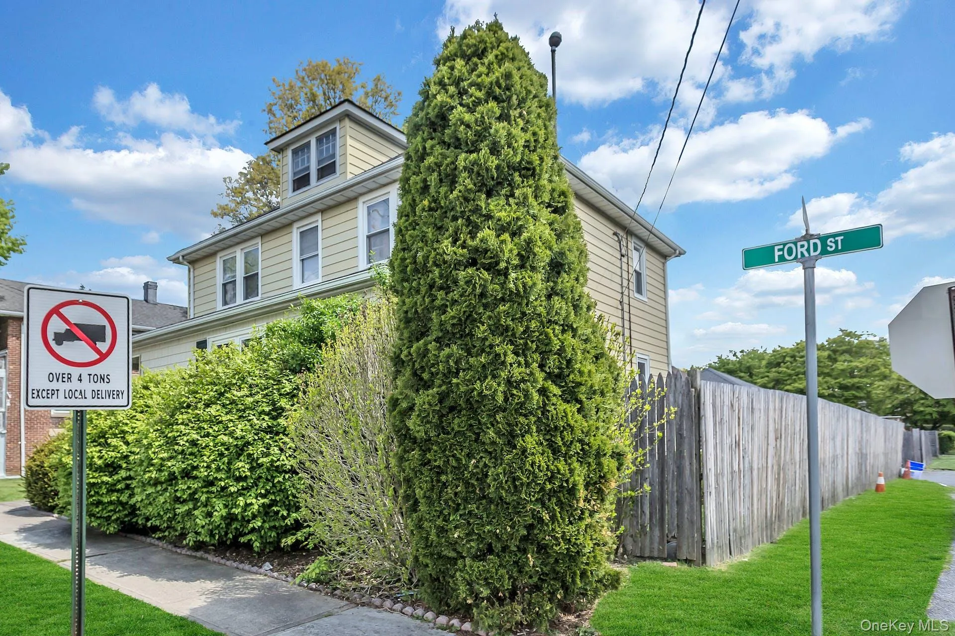 Side of corner Side of corner