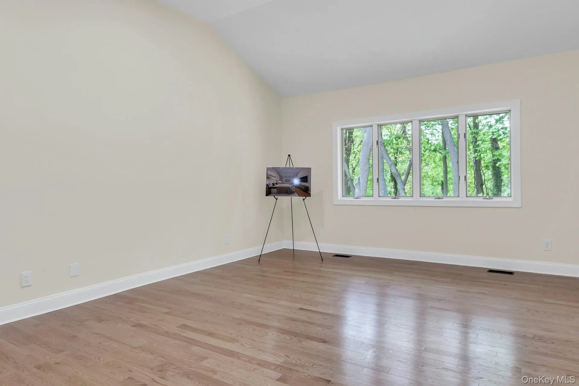 Primary bedroom with Oak hardwood floors, walk in closet and two more additional spacious closets. Primary bedroom with Oak hardwood floors, walk in closet and two more additional spacious closets.