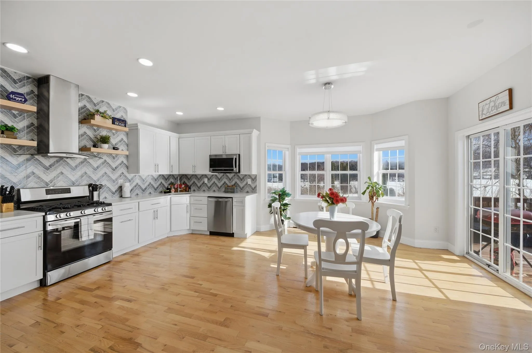 4 Picnic Woods Road, Lloyd, NY, 4 Bedrooms Bedrooms, 8 Rooms Rooms,2 BathroomsBathrooms,Residential,For Rent,Picnic Woods,0,955456 4 Picnic Woods Road, Lloyd, NY, 4 Bedrooms Bedrooms, 8 Rooms Rooms,2 BathroomsBathrooms,Residential,For Rent,Picnic Woods,0,955456