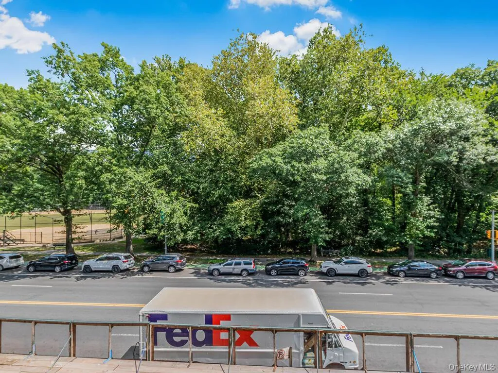 6535 Broadway, New York, NY, 1 Bedroom Bedrooms, 4 Rooms Rooms,1 BathroomBathrooms,Residential Sale,For Rent,Broadway,0,955458 6535 Broadway, New York, NY, 1 Bedroom Bedrooms, 4 Rooms Rooms,1 BathroomBathrooms,Residential Sale,For Rent,Broadway,0,955458