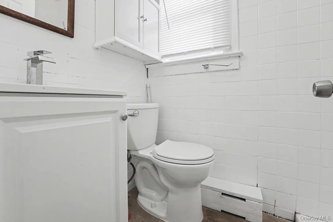 7 Atlantic Street, Islip, NY, 1 Bedroom Bedrooms, 4 Rooms Rooms,1 BathroomBathrooms,Residential Lease,Idx,Atlantic,0,955472 7 Atlantic Street, Islip, NY, 1 Bedroom Bedrooms, 4 Rooms Rooms,1 BathroomBathrooms,Residential Lease,Idx,Atlantic,0,955472
