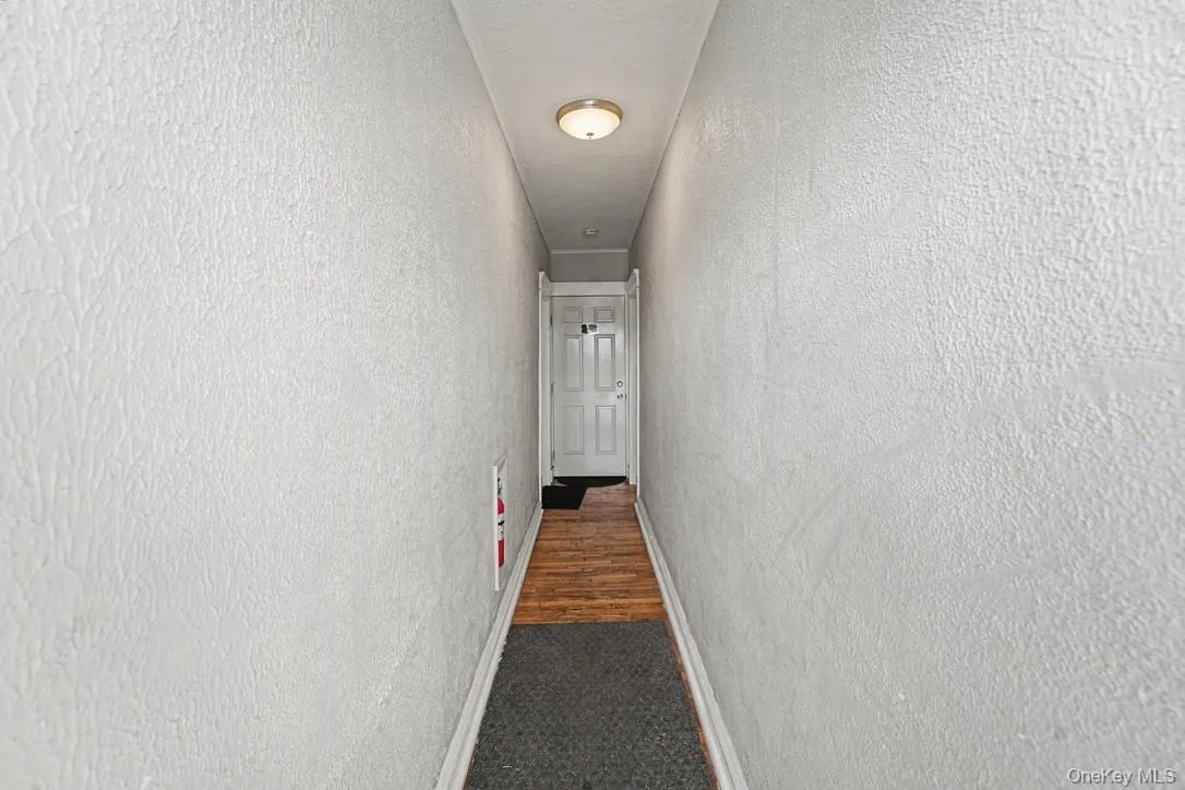 7 Atlantic Street, Islip, NY, 1 Bedroom Bedrooms, 4 Rooms Rooms,1 BathroomBathrooms,Residential Lease,Idx,Atlantic,0,955472 7 Atlantic Street, Islip, NY, 1 Bedroom Bedrooms, 4 Rooms Rooms,1 BathroomBathrooms,Residential Lease,Idx,Atlantic,0,955472
