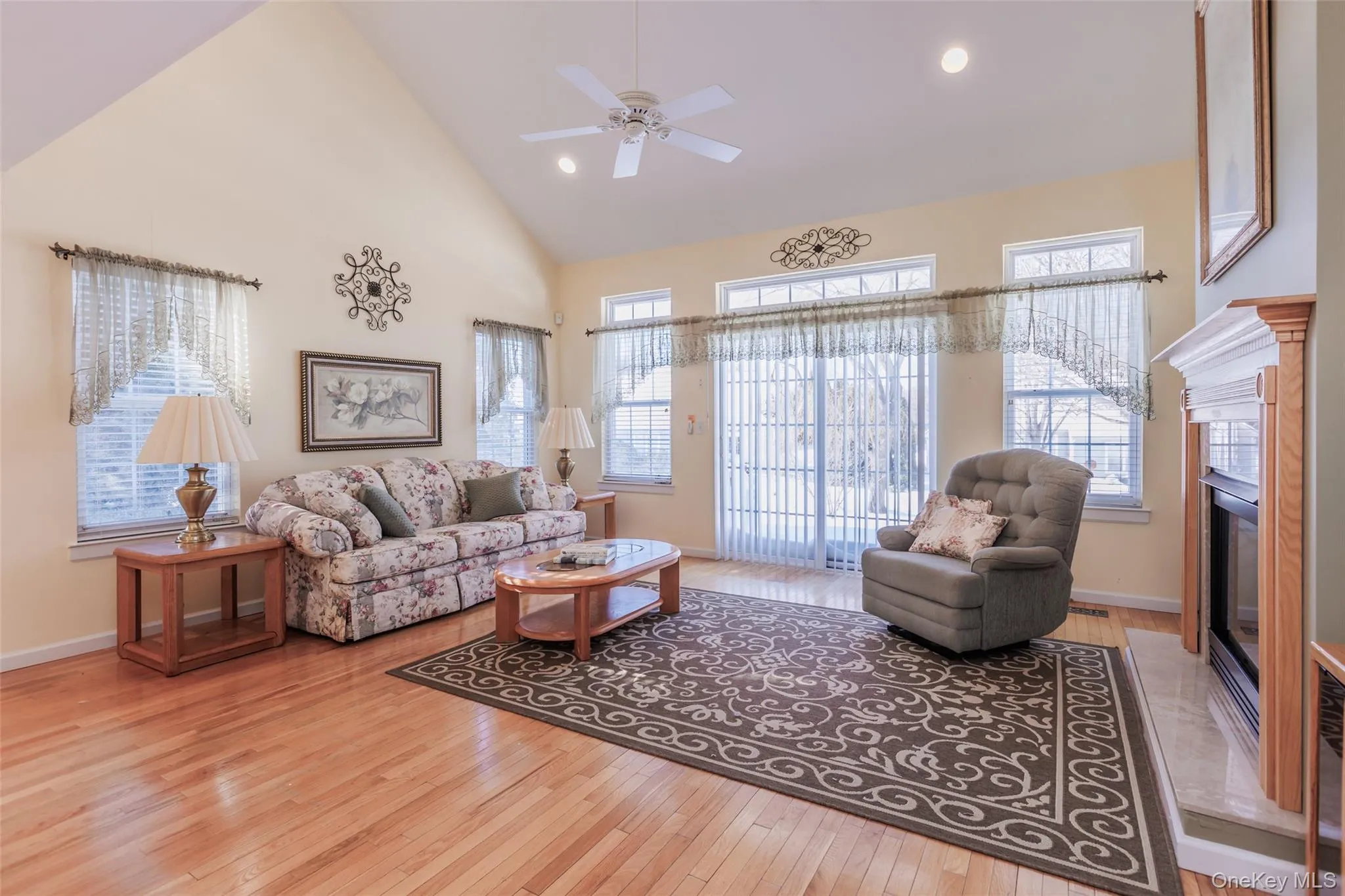 38 Gettysburg Drive, Brookhaven, NY, 2 Bedrooms Bedrooms, 5 Rooms Rooms,2 BathroomsBathrooms,Residential,For Rent,Gettysburg,0,955482 38 Gettysburg Drive, Brookhaven, NY, 2 Bedrooms Bedrooms, 5 Rooms Rooms,2 BathroomsBathrooms,Residential,For Rent,Gettysburg,0,955482