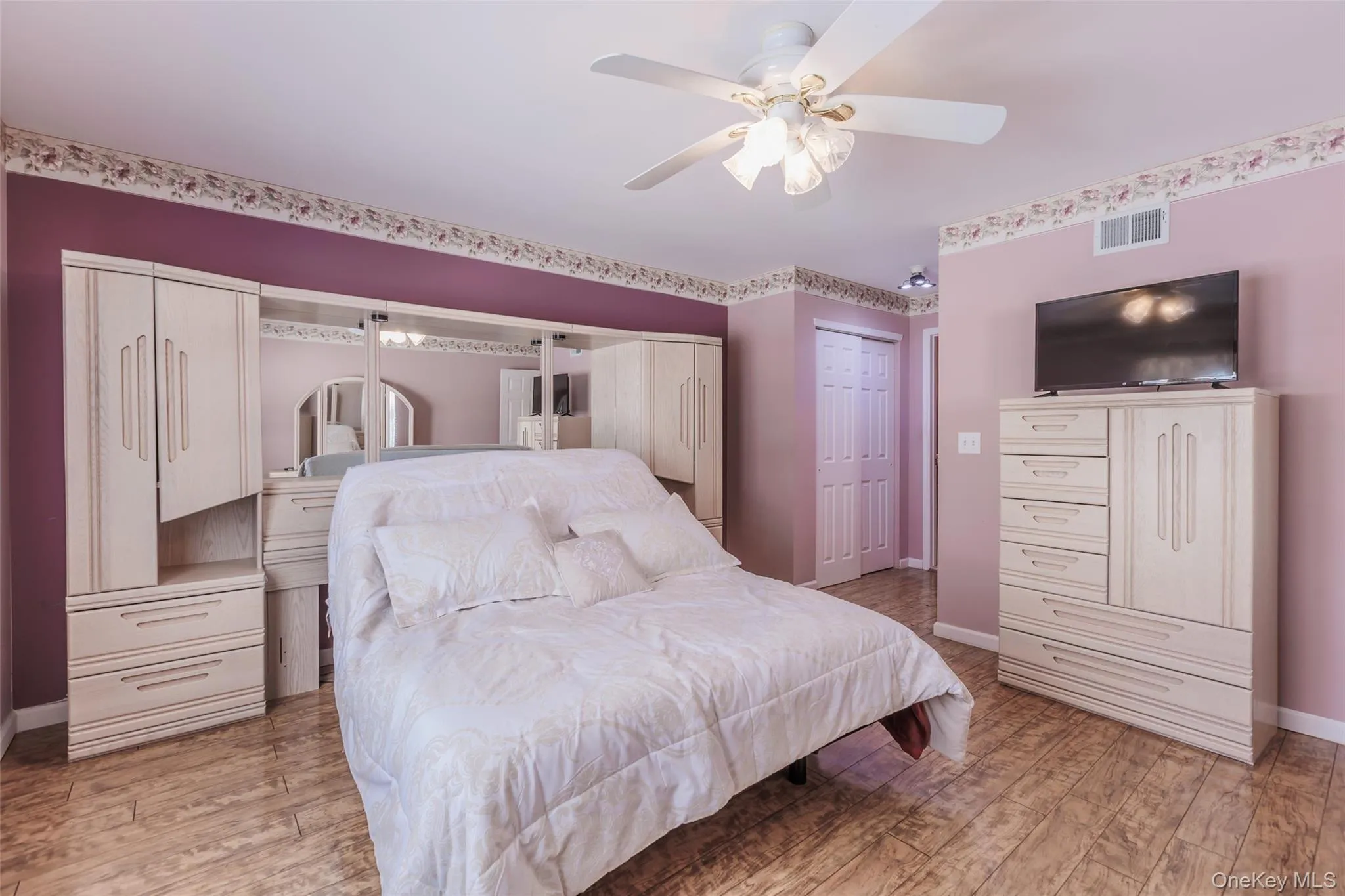 38 Gettysburg Drive, Brookhaven, NY, 2 Bedrooms Bedrooms, 5 Rooms Rooms,2 BathroomsBathrooms,Residential,For Rent,Gettysburg,0,955482 38 Gettysburg Drive, Brookhaven, NY, 2 Bedrooms Bedrooms, 5 Rooms Rooms,2 BathroomsBathrooms,Residential,For Rent,Gettysburg,0,955482