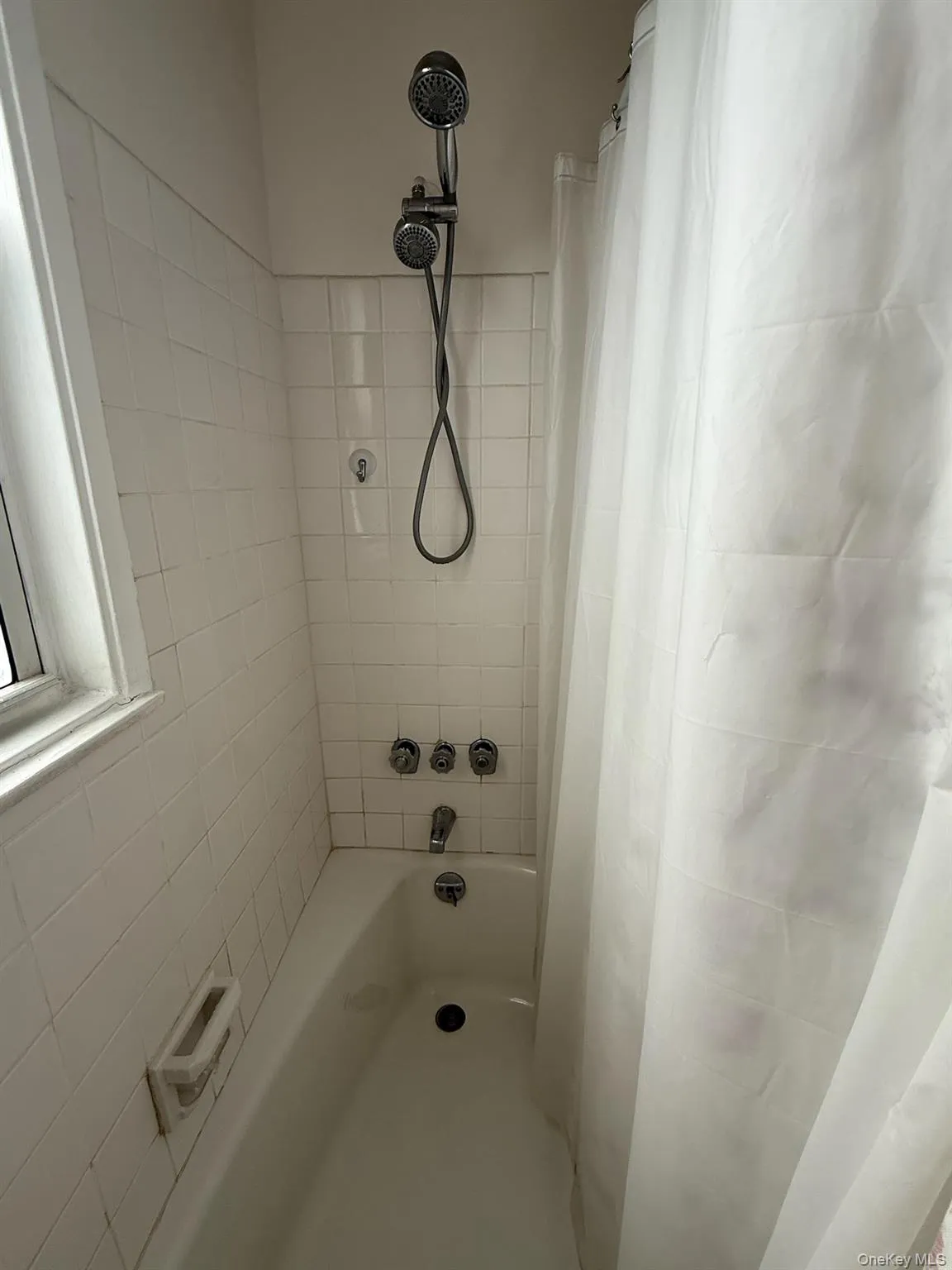 615 Palmer Road, Yonkers, NY, 1 Room Rooms,1 BathroomBathrooms,Residential,For Rent,Palmer,0,955517 615 Palmer Road, Yonkers, NY, 1 Room Rooms,1 BathroomBathrooms,Residential,For Rent,Palmer,0,955517