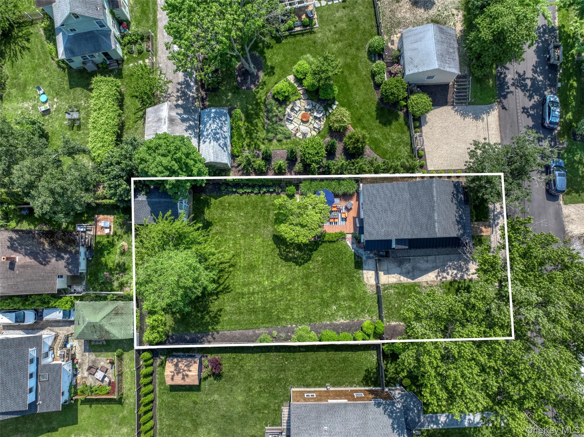 321 Bridge Street, Southold, NY, 3 Bedrooms Bedrooms, 7 Rooms Rooms,3 BathroomsBathrooms,Residential,For Rent,Bridge,0,955522 321 Bridge Street, Southold, NY, 3 Bedrooms Bedrooms, 7 Rooms Rooms,3 BathroomsBathrooms,Residential,For Rent,Bridge,0,955522