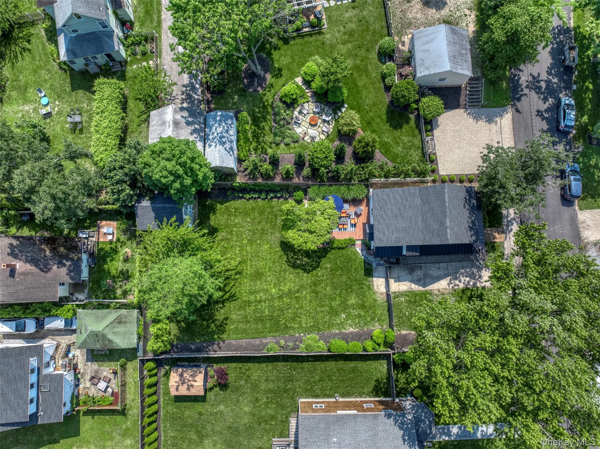 321 Bridge Street, Southold, NY, 3 Bedrooms Bedrooms, 7 Rooms Rooms,3 BathroomsBathrooms,Residential,For Rent,Bridge,0,955522 321 Bridge Street, Southold, NY, 3 Bedrooms Bedrooms, 7 Rooms Rooms,3 BathroomsBathrooms,Residential,For Rent,Bridge,0,955522