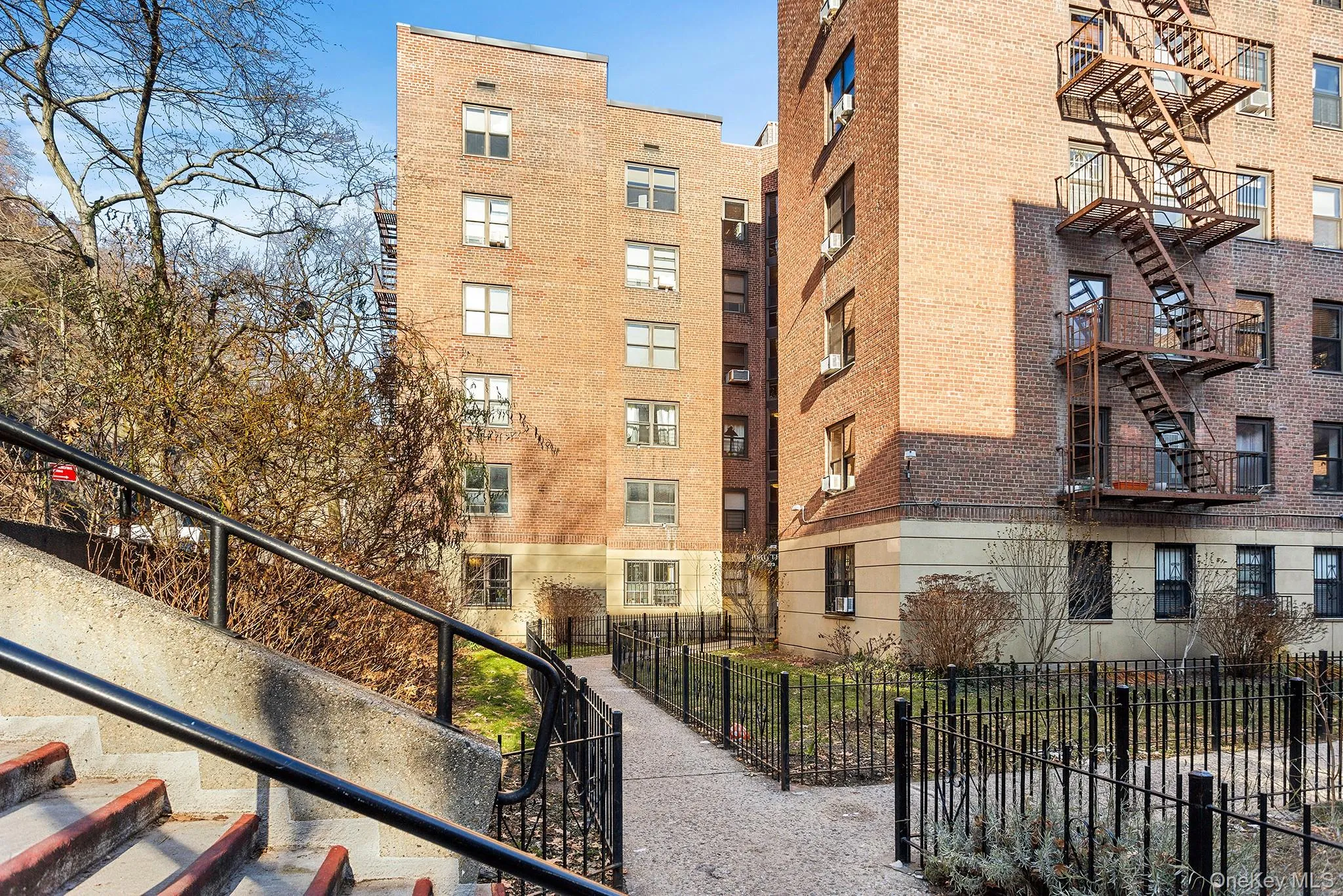 273 Bennett Avenue, New York, NY, 2 Bedrooms Bedrooms, 4 Rooms Rooms,1 BathroomBathrooms,Residential,For Rent,Bennett,0,955546 273 Bennett Avenue, New York, NY, 2 Bedrooms Bedrooms, 4 Rooms Rooms,1 BathroomBathrooms,Residential,For Rent,Bennett,0,955546