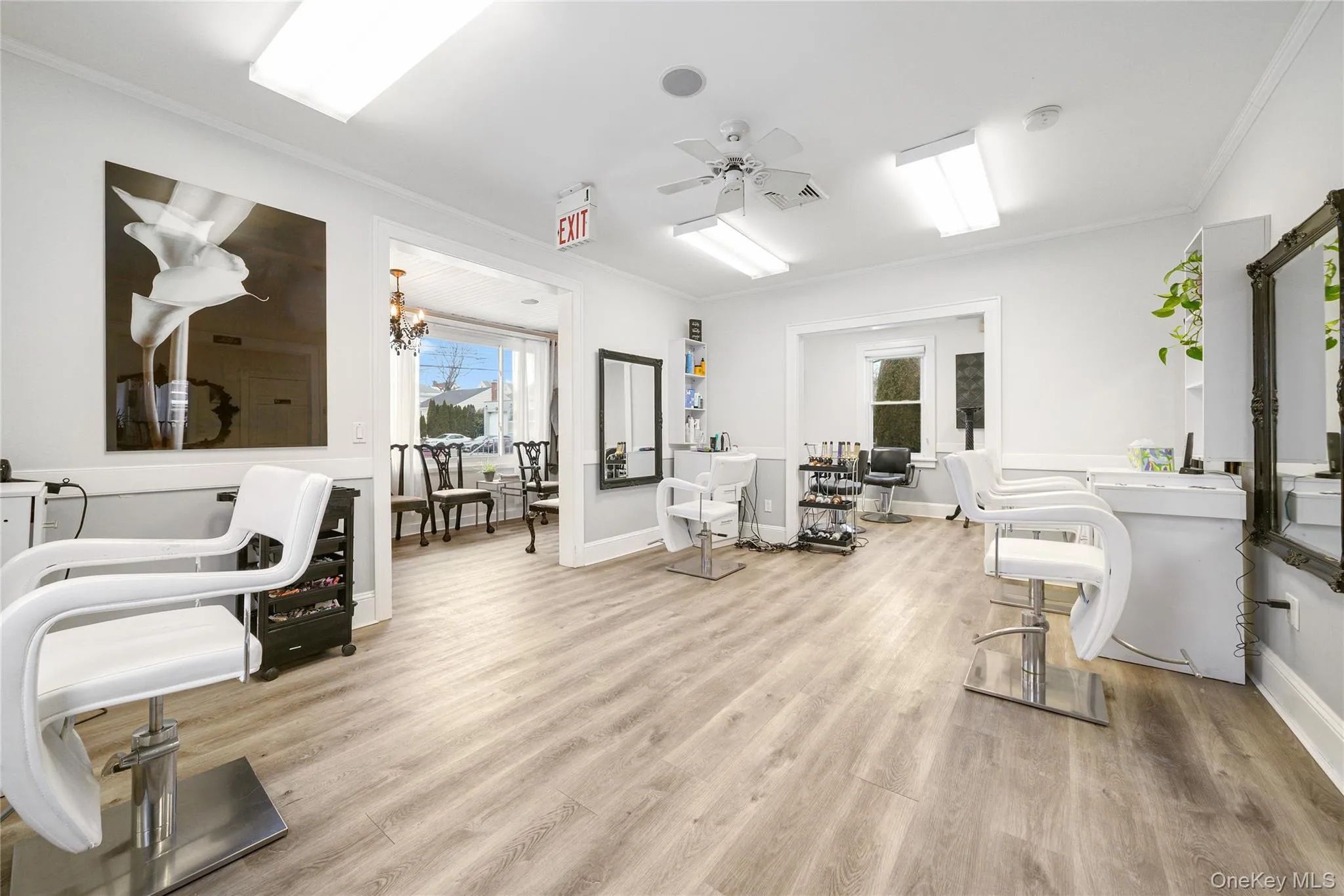 Main area of retail/office space Main area of retail/office space