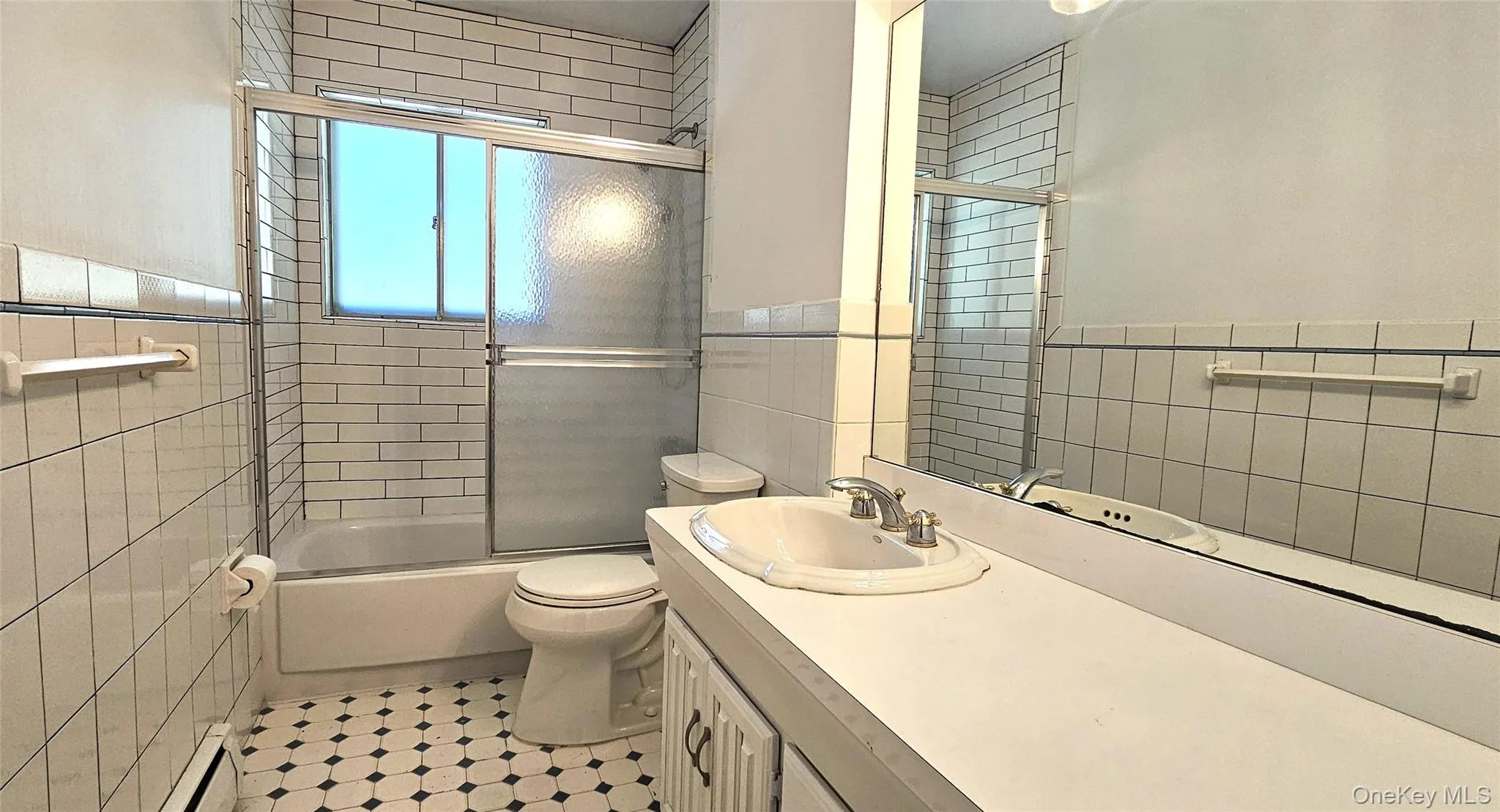 23 Princeton Drive, Huntington, NY, 3 Bedrooms Bedrooms, 7 Rooms Rooms,2 BathroomsBathrooms,Residential Lease,For Rent,Princeton,0,955577 23 Princeton Drive, Huntington, NY, 3 Bedrooms Bedrooms, 7 Rooms Rooms,2 BathroomsBathrooms,Residential Lease,For Rent,Princeton,0,955577