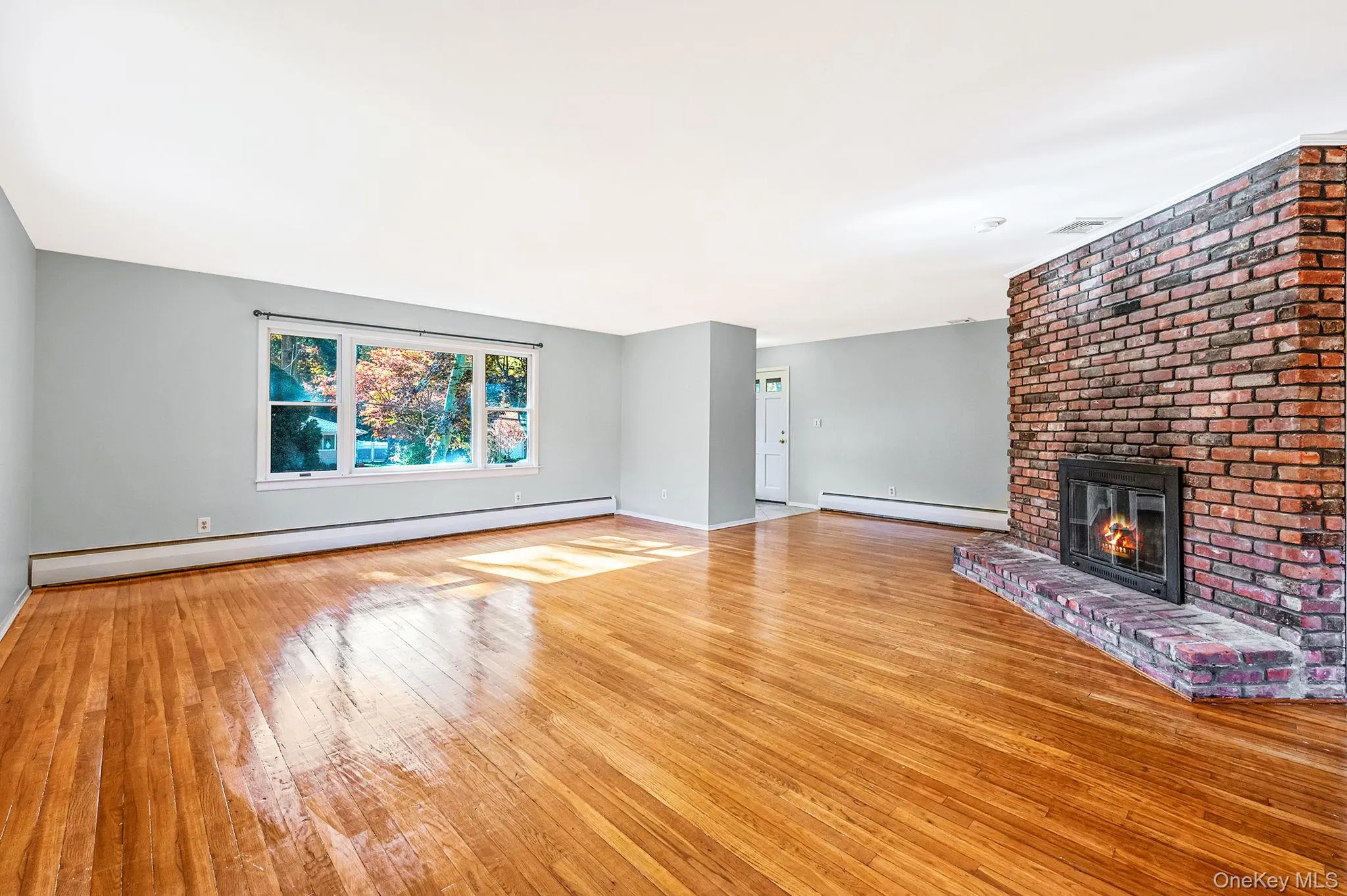 23 Princeton Drive, Huntington, NY, 3 Bedrooms Bedrooms, 7 Rooms Rooms,2 BathroomsBathrooms,Residential Lease,For Rent,Princeton,0,955577 23 Princeton Drive, Huntington, NY, 3 Bedrooms Bedrooms, 7 Rooms Rooms,2 BathroomsBathrooms,Residential Lease,For Rent,Princeton,0,955577