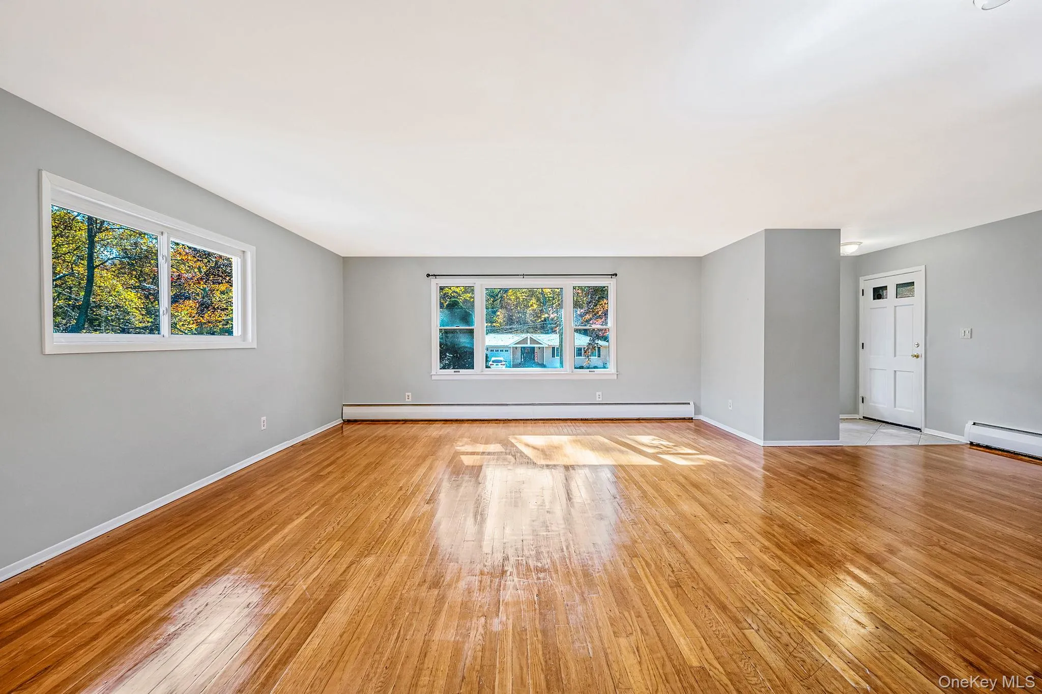 23 Princeton Drive, Huntington, NY, 3 Bedrooms Bedrooms, 7 Rooms Rooms,2 BathroomsBathrooms,Residential Lease,For Rent,Princeton,0,955577 23 Princeton Drive, Huntington, NY, 3 Bedrooms Bedrooms, 7 Rooms Rooms,2 BathroomsBathrooms,Residential Lease,For Rent,Princeton,0,955577