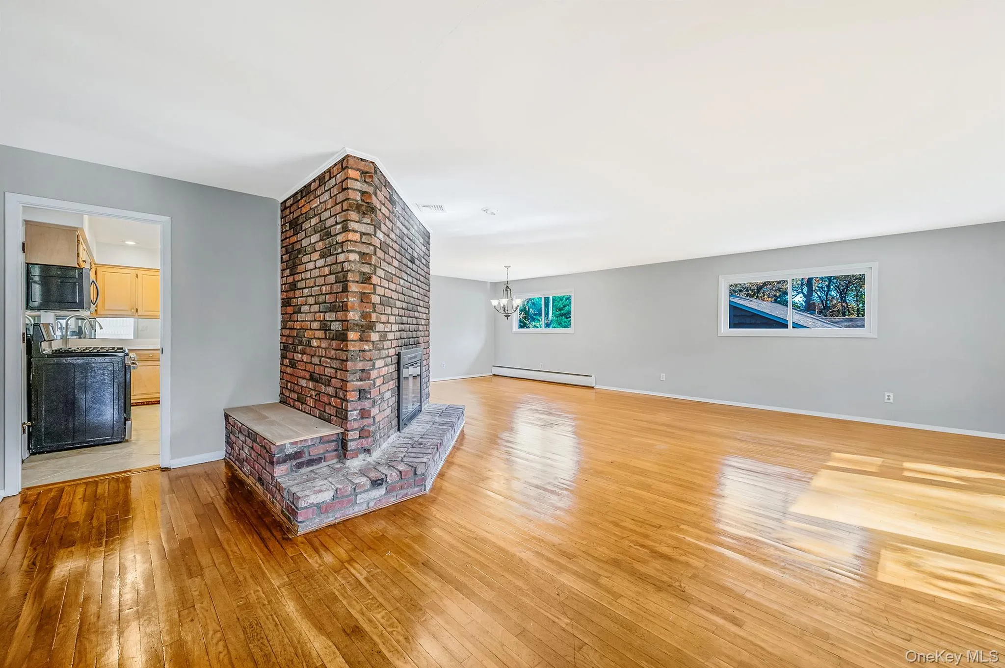 23 Princeton Drive, Huntington, NY, 3 Bedrooms Bedrooms, 7 Rooms Rooms,2 BathroomsBathrooms,Residential Lease,For Rent,Princeton,0,955577 23 Princeton Drive, Huntington, NY, 3 Bedrooms Bedrooms, 7 Rooms Rooms,2 BathroomsBathrooms,Residential Lease,For Rent,Princeton,0,955577