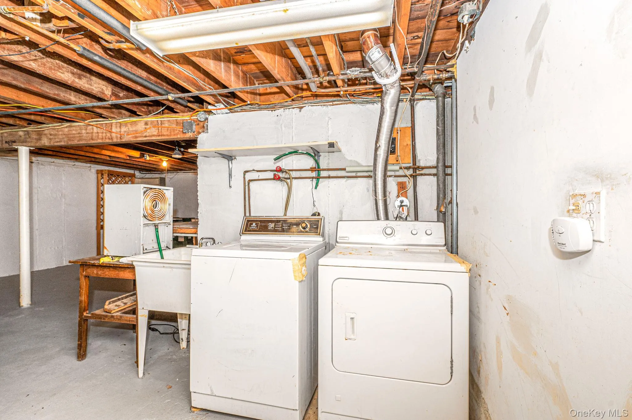 23 Princeton Drive, Huntington, NY, 3 Bedrooms Bedrooms, 7 Rooms Rooms,2 BathroomsBathrooms,Residential Lease,For Rent,Princeton,0,955577 23 Princeton Drive, Huntington, NY, 3 Bedrooms Bedrooms, 7 Rooms Rooms,2 BathroomsBathrooms,Residential Lease,For Rent,Princeton,0,955577