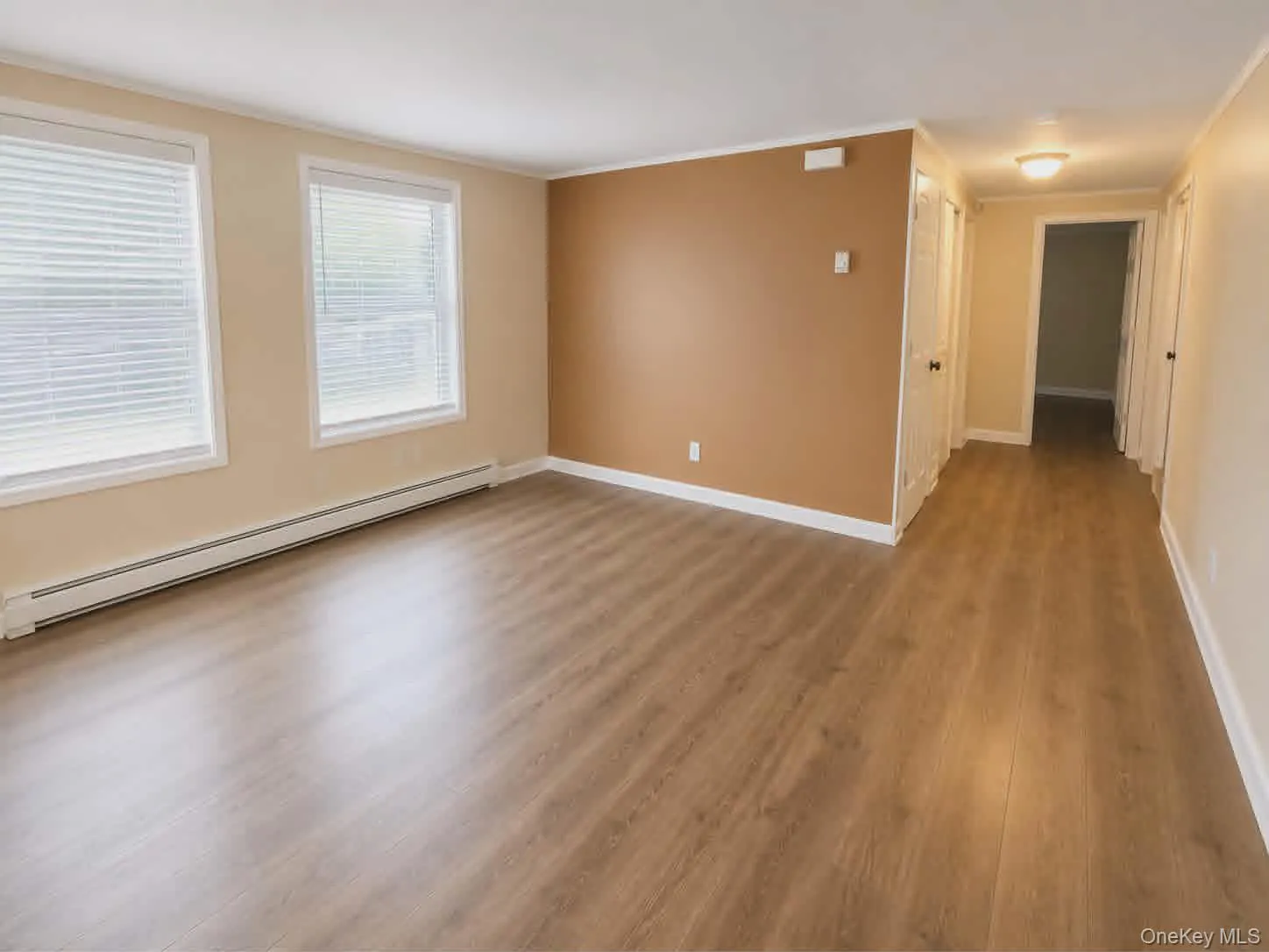 21 Village Circle, Brookhaven, NY, 2 Bedrooms Bedrooms, 4 Rooms Rooms,1 BathroomBathrooms,Residential,For Rent,Village,0,955586 21 Village Circle, Brookhaven, NY, 2 Bedrooms Bedrooms, 4 Rooms Rooms,1 BathroomBathrooms,Residential,For Rent,Village,0,955586