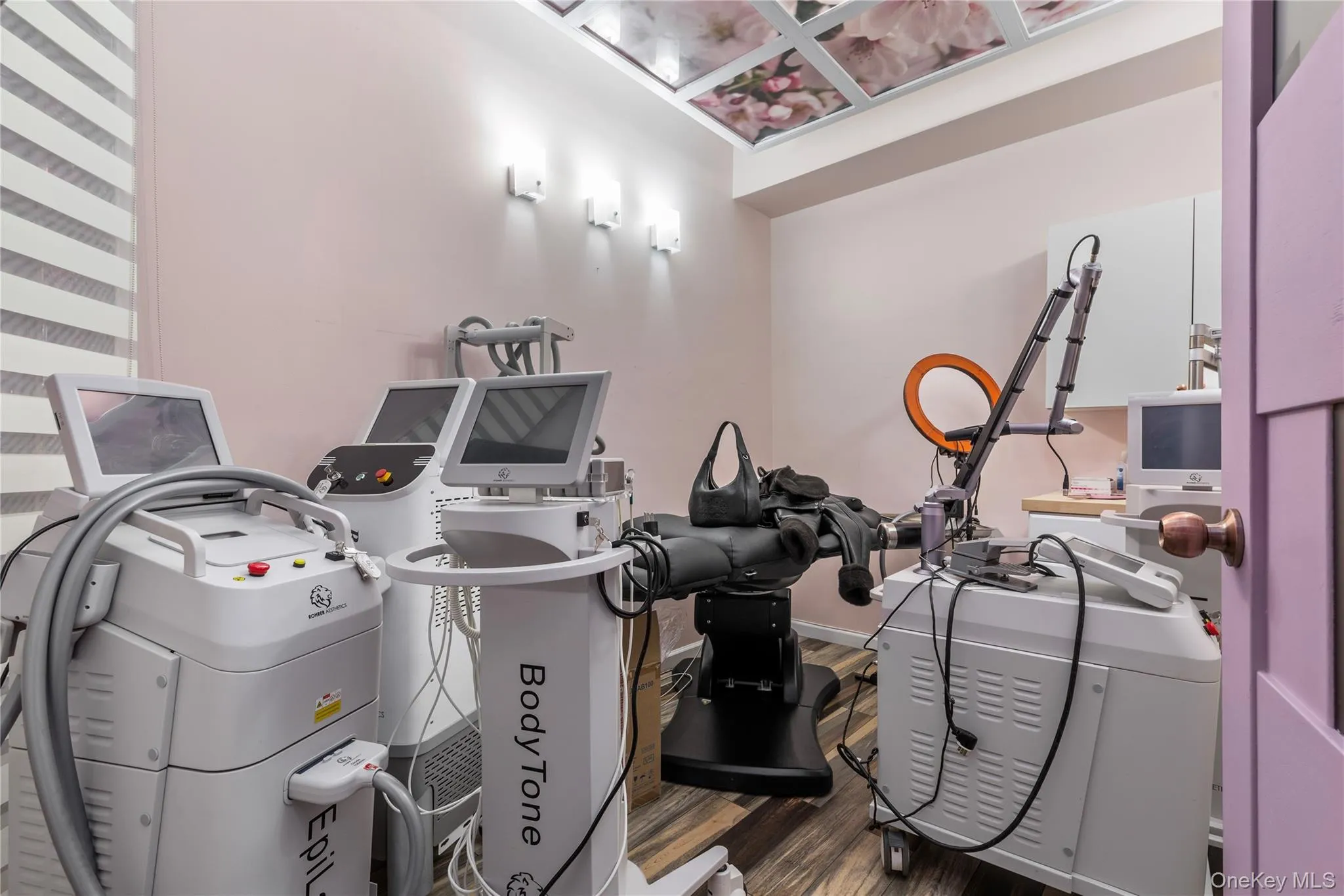 480 5th Avenue, New York, NY, ,Commercial Lease,For Rent,5th,0,955587 480 5th Avenue, New York, NY, ,Commercial Lease,For Rent,5th,0,955587