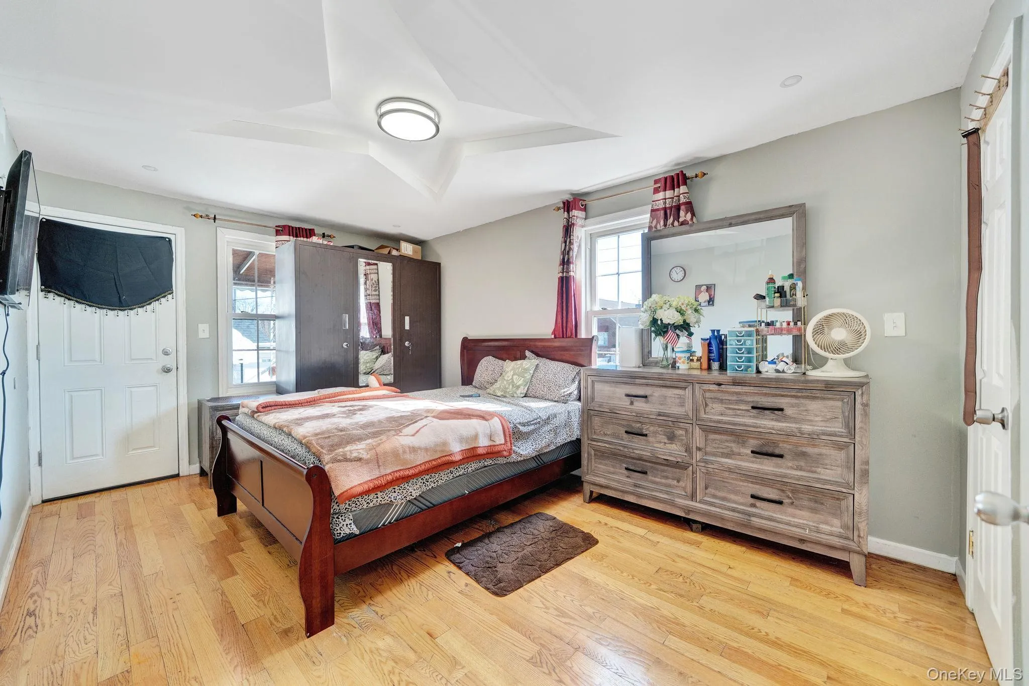 10967 131st Street, New York, NY, 4 Bedrooms Bedrooms, 10 Rooms Rooms,3 BathroomsBathrooms,Residential,For Rent,131st,0,955591 10967 131st Street, New York, NY, 4 Bedrooms Bedrooms, 10 Rooms Rooms,3 BathroomsBathrooms,Residential,For Rent,131st,0,955591