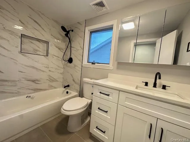 38 Avenue B, North Hempstead, NY, 2 Bedrooms Bedrooms, 4 Rooms Rooms,1 BathroomBathrooms,Residential Lease,For Rent,Avenue B,0,955671 38 Avenue B, North Hempstead, NY, 2 Bedrooms Bedrooms, 4 Rooms Rooms,1 BathroomBathrooms,Residential Lease,For Rent,Avenue B,0,955671