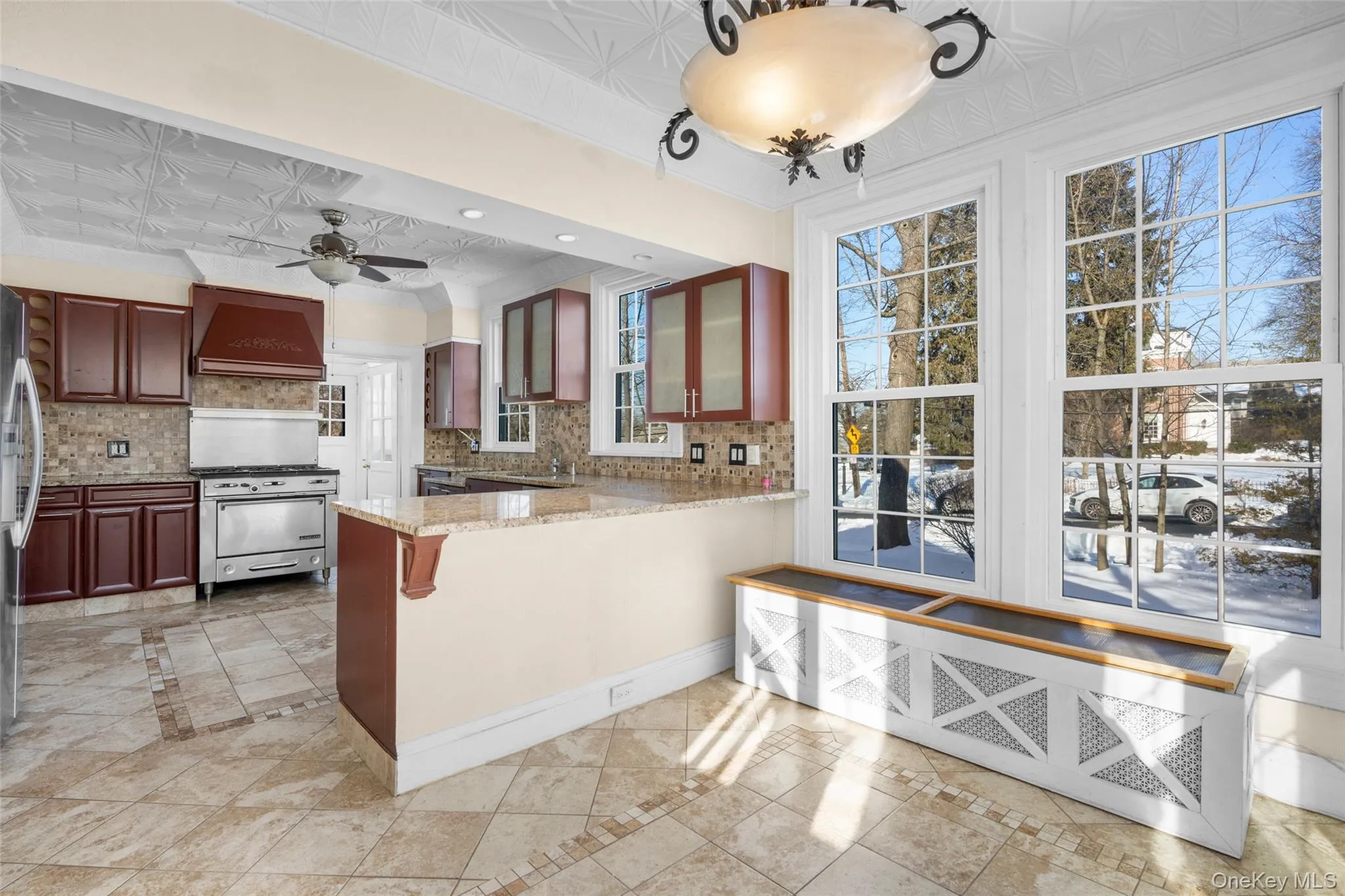 1146 North Avenue, Eastchester, NY, 6 Bedrooms Bedrooms, 130 Rooms Rooms,5 BathroomsBathrooms,Residential Lease,For Rent,North,0,955702 1146 North Avenue, Eastchester, NY, 6 Bedrooms Bedrooms, 130 Rooms Rooms,5 BathroomsBathrooms,Residential Lease,For Rent,North,0,955702