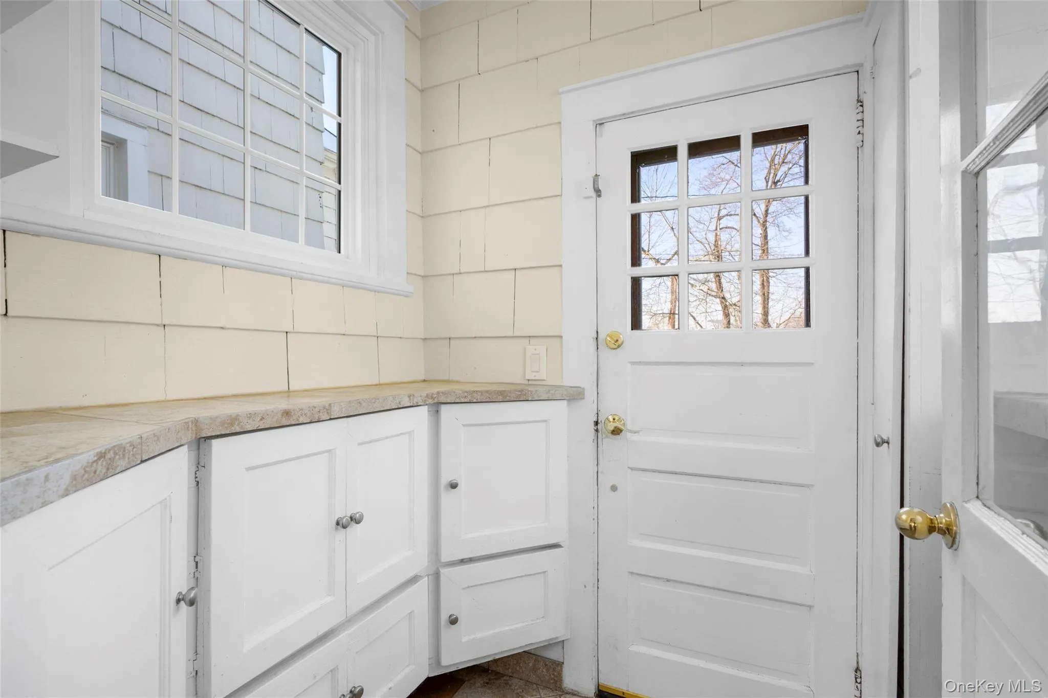 1146 North Avenue, Eastchester, NY, 6 Bedrooms Bedrooms, 130 Rooms Rooms,5 BathroomsBathrooms,Residential Lease,For Rent,North,0,955702 1146 North Avenue, Eastchester, NY, 6 Bedrooms Bedrooms, 130 Rooms Rooms,5 BathroomsBathrooms,Residential Lease,For Rent,North,0,955702