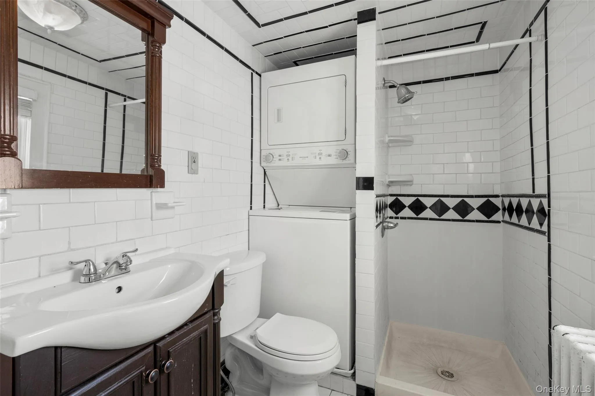 1146 North Avenue, Eastchester, NY, 6 Bedrooms Bedrooms, 130 Rooms Rooms,5 BathroomsBathrooms,Residential Lease,For Rent,North,0,955702 1146 North Avenue, Eastchester, NY, 6 Bedrooms Bedrooms, 130 Rooms Rooms,5 BathroomsBathrooms,Residential Lease,For Rent,North,0,955702