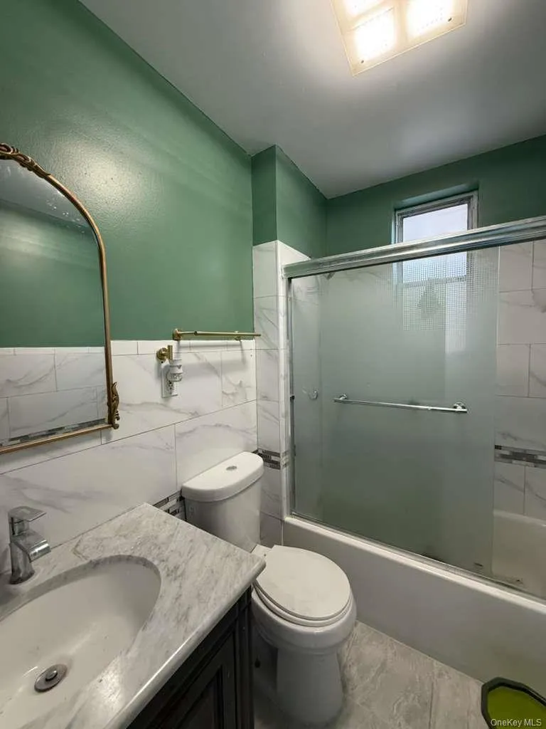 3361 Fenton Avenue, New York, NY, 3 Bedrooms Bedrooms, 3 Rooms Rooms,1 BathroomBathrooms,Residential Lease,Idx,Fenton,0,955704 3361 Fenton Avenue, New York, NY, 3 Bedrooms Bedrooms, 3 Rooms Rooms,1 BathroomBathrooms,Residential Lease,Idx,Fenton,0,955704