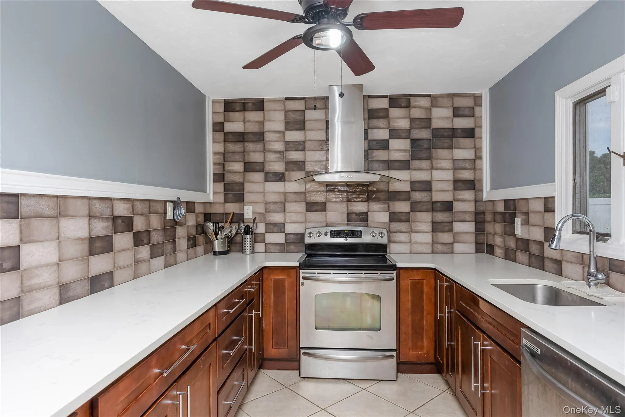 1012 Ontario Avenue, Babylon, NY, 5 Bedrooms Bedrooms, 11 Rooms Rooms,3 BathroomsBathrooms,Residential,For Rent,Ontario,0,955716 1012 Ontario Avenue, Babylon, NY, 5 Bedrooms Bedrooms, 11 Rooms Rooms,3 BathroomsBathrooms,Residential,For Rent,Ontario,0,955716