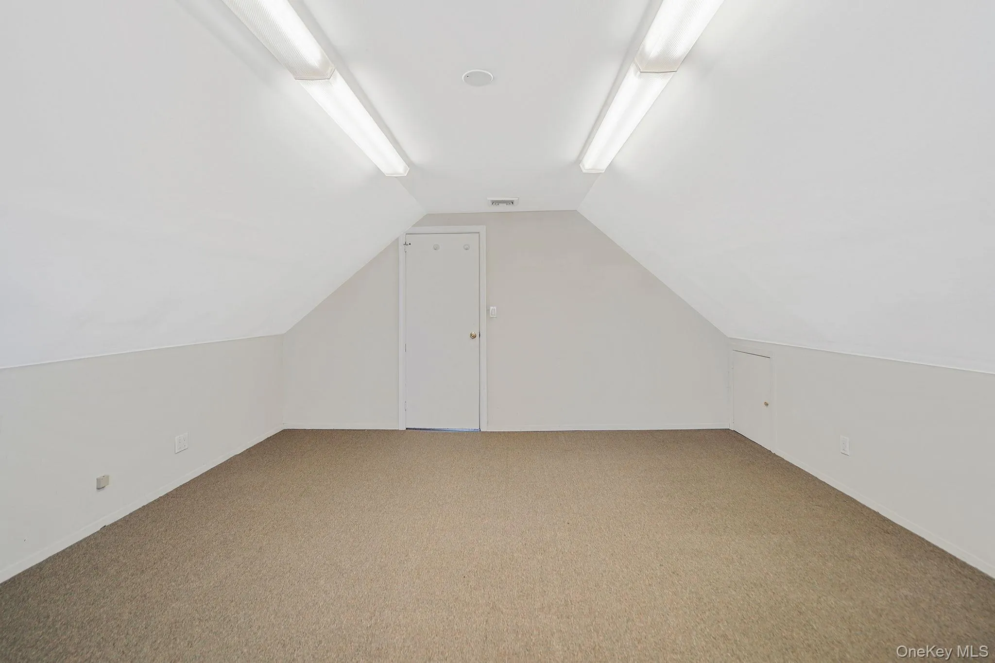 1469 Deer Park Avenue, Babylon, NY, ,Commercial Lease,For Rent,Deer Park,0,955750 1469 Deer Park Avenue, Babylon, NY, ,Commercial Lease,For Rent,Deer Park,0,955750