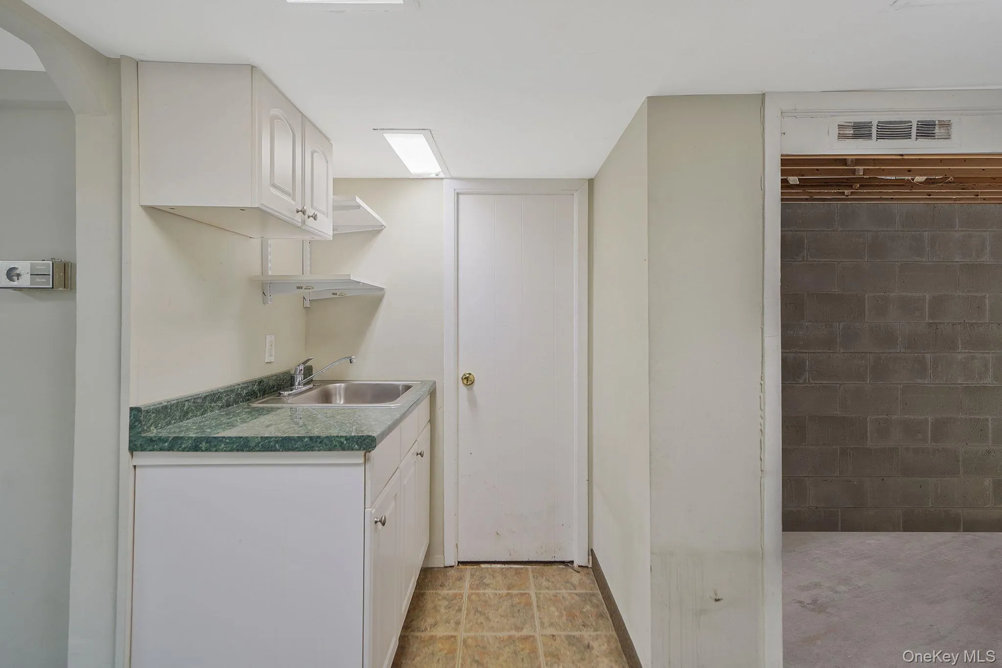 1469 Deer Park Avenue, Babylon, NY, ,Commercial Lease,For Rent,Deer Park,0,955750 1469 Deer Park Avenue, Babylon, NY, ,Commercial Lease,For Rent,Deer Park,0,955750