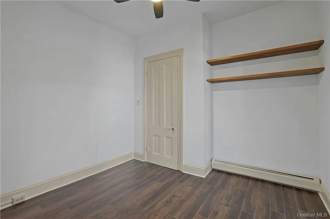 19 Broadway, Orangetown, NY, 1 Bedroom Bedrooms, 4 Rooms Rooms,1 BathroomBathrooms,Residential Lease,Idx,Broadway,0,955783 19 Broadway, Orangetown, NY, 1 Bedroom Bedrooms, 4 Rooms Rooms,1 BathroomBathrooms,Residential Lease,Idx,Broadway,0,955783