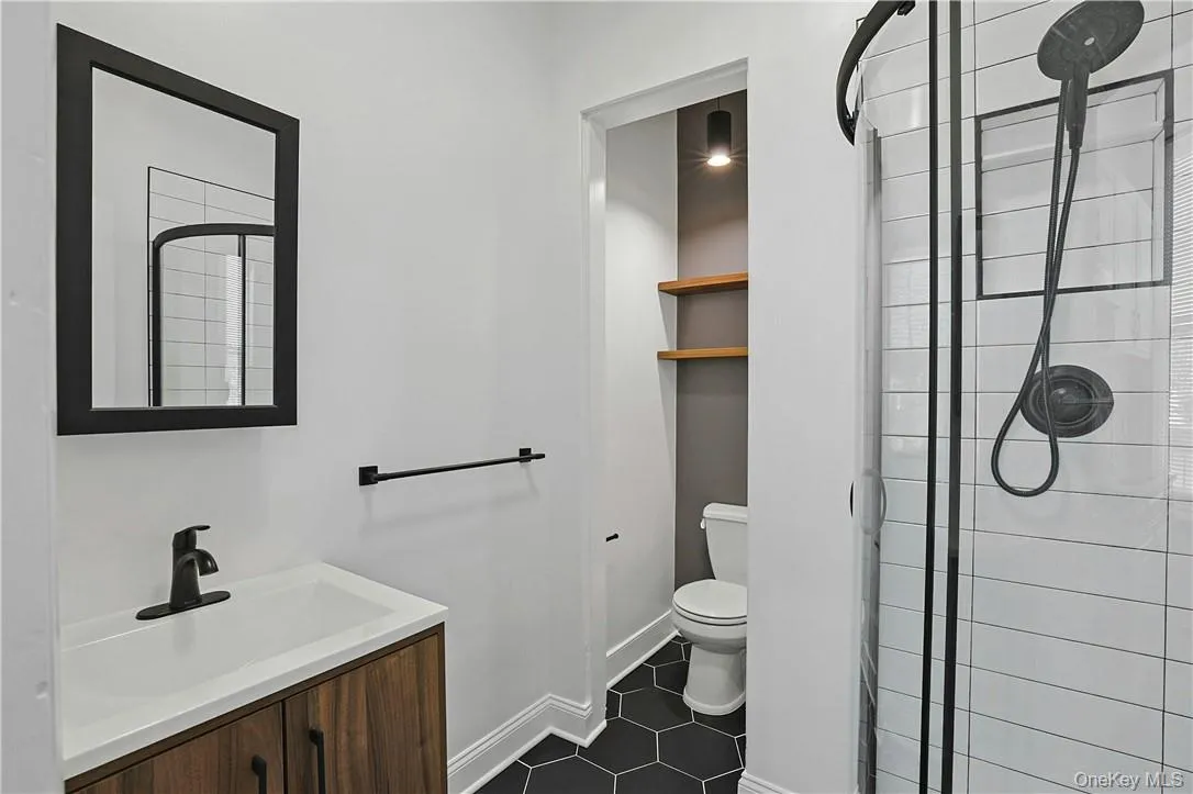 19 Broadway, Orangetown, NY, 1 Bedroom Bedrooms, 4 Rooms Rooms,1 BathroomBathrooms,Residential Lease,Idx,Broadway,0,955783 19 Broadway, Orangetown, NY, 1 Bedroom Bedrooms, 4 Rooms Rooms,1 BathroomBathrooms,Residential Lease,Idx,Broadway,0,955783