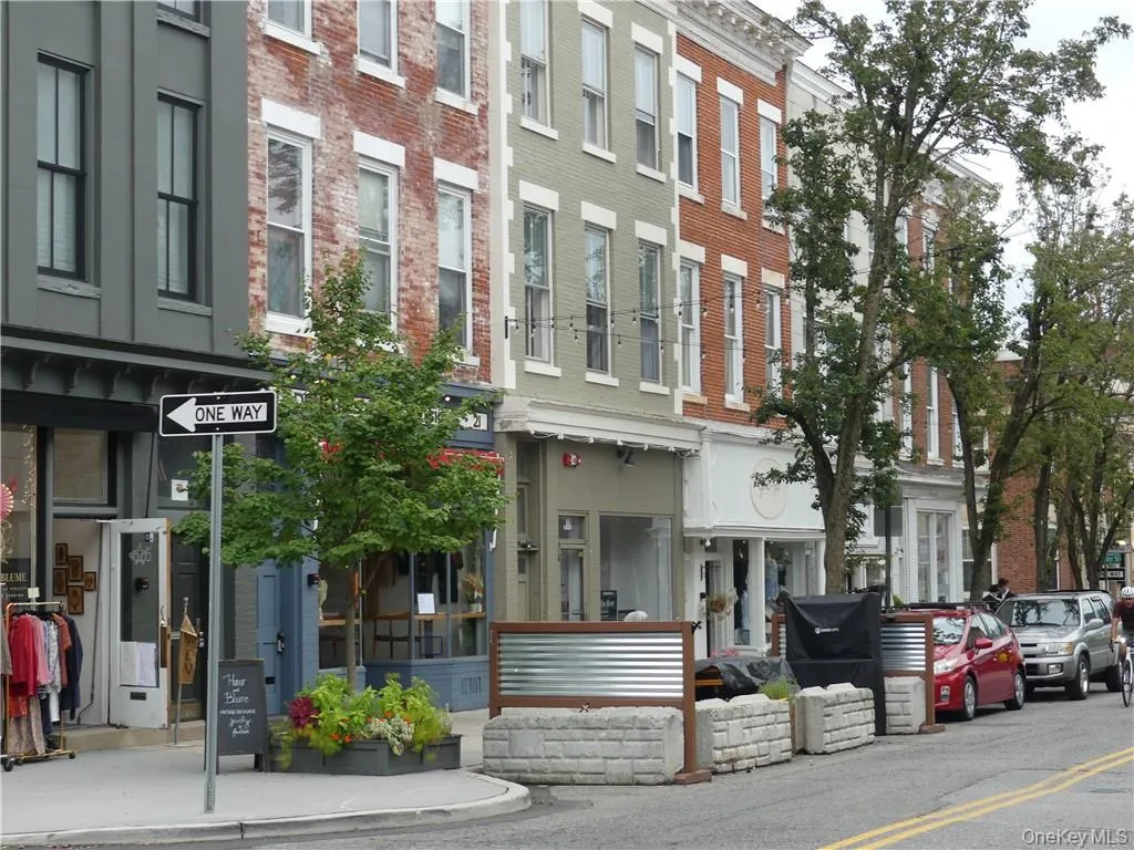 19 Broadway, Orangetown, NY, 1 Bedroom Bedrooms, 4 Rooms Rooms,1 BathroomBathrooms,Residential Lease,Idx,Broadway,0,955783 19 Broadway, Orangetown, NY, 1 Bedroom Bedrooms, 4 Rooms Rooms,1 BathroomBathrooms,Residential Lease,Idx,Broadway,0,955783