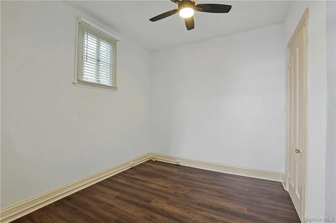 19 Broadway, Orangetown, NY, 1 Bedroom Bedrooms, 4 Rooms Rooms,1 BathroomBathrooms,Residential Lease,Idx,Broadway,0,955783 19 Broadway, Orangetown, NY, 1 Bedroom Bedrooms, 4 Rooms Rooms,1 BathroomBathrooms,Residential Lease,Idx,Broadway,0,955783