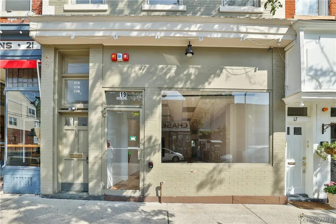 19 Broadway, Orangetown, NY, 1 Bedroom Bedrooms, 4 Rooms Rooms,1 BathroomBathrooms,Residential Lease,Idx,Broadway,0,955783 19 Broadway, Orangetown, NY, 1 Bedroom Bedrooms, 4 Rooms Rooms,1 BathroomBathrooms,Residential Lease,Idx,Broadway,0,955783