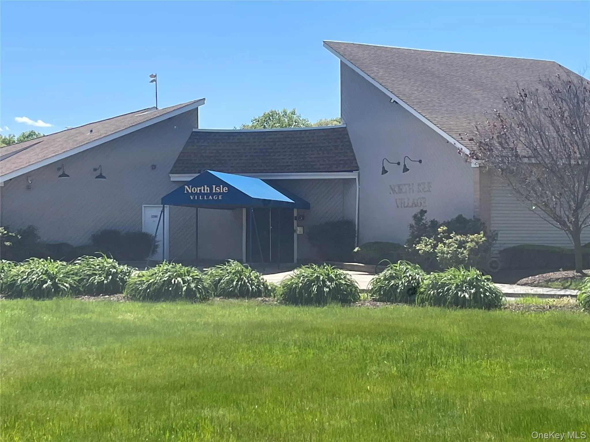 40 Navajo Court, Brookhaven, NY, 1 Bedroom Bedrooms, 4 Rooms Rooms,1 BathroomBathrooms,Residential,For Rent,Navajo,0,955789 40 Navajo Court, Brookhaven, NY, 1 Bedroom Bedrooms, 4 Rooms Rooms,1 BathroomBathrooms,Residential,For Rent,Navajo,0,955789