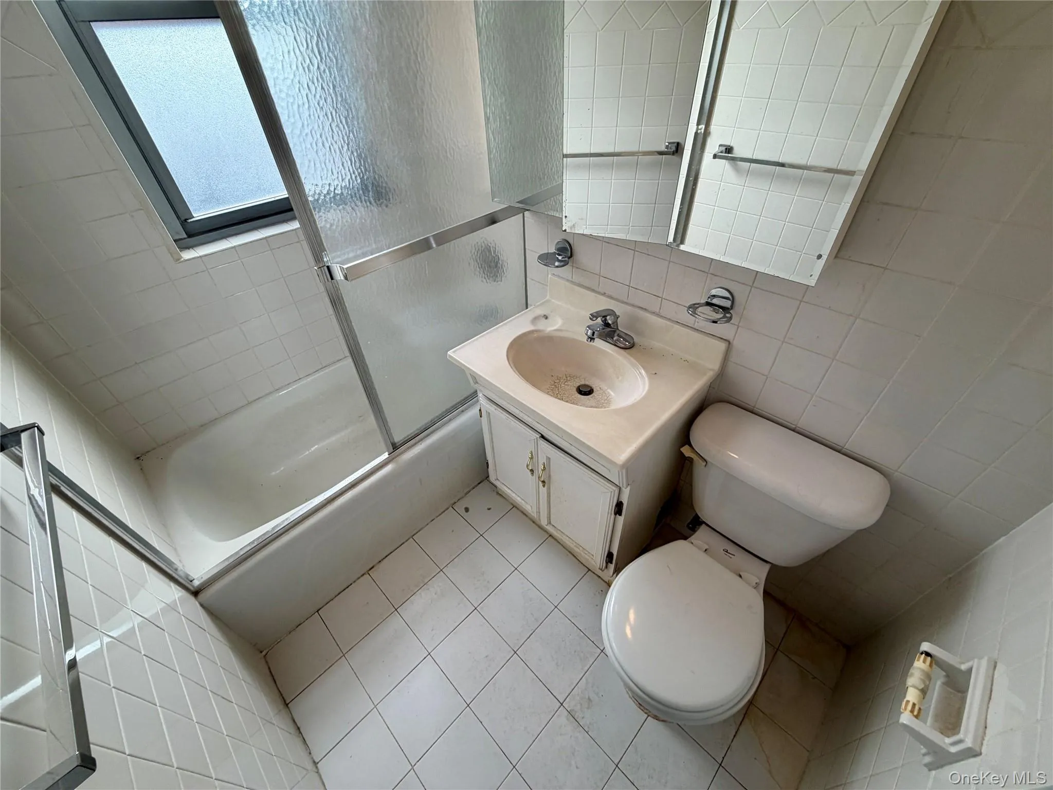 70-25 Yellowstone Boulevard, New York, NY, 2 Bedrooms Bedrooms, 4 Rooms Rooms,1 BathroomBathrooms,Residential Sale,For Rent,Yellowstone,0,955792 70-25 Yellowstone Boulevard, New York, NY, 2 Bedrooms Bedrooms, 4 Rooms Rooms,1 BathroomBathrooms,Residential Sale,For Rent,Yellowstone,0,955792
