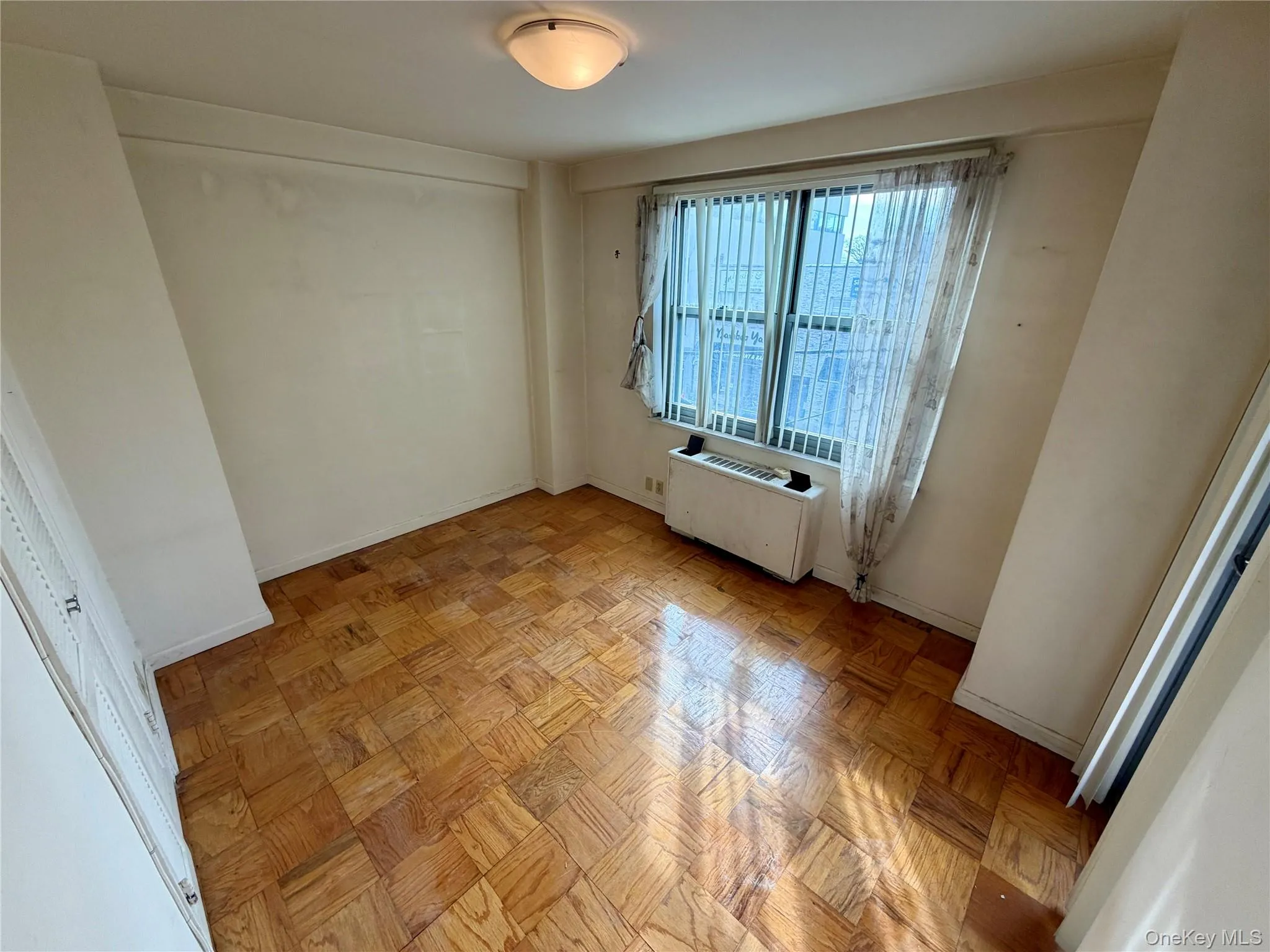 70-25 Yellowstone Boulevard, New York, NY, 2 Bedrooms Bedrooms, 4 Rooms Rooms,1 BathroomBathrooms,Residential Sale,For Rent,Yellowstone,0,955792 70-25 Yellowstone Boulevard, New York, NY, 2 Bedrooms Bedrooms, 4 Rooms Rooms,1 BathroomBathrooms,Residential Sale,For Rent,Yellowstone,0,955792