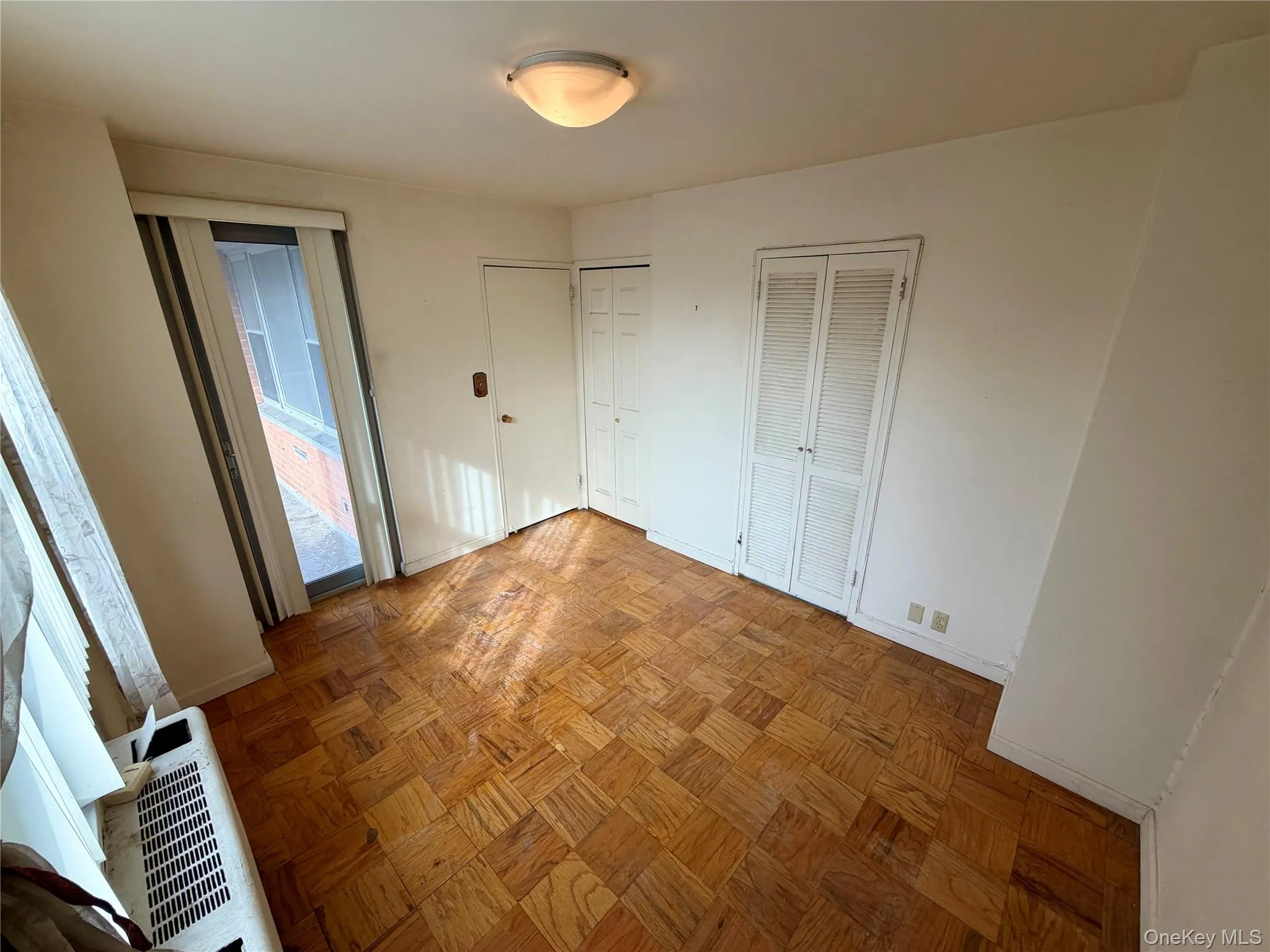 70-25 Yellowstone Boulevard, New York, NY, 2 Bedrooms Bedrooms, 4 Rooms Rooms,1 BathroomBathrooms,Residential Sale,For Rent,Yellowstone,0,955792 70-25 Yellowstone Boulevard, New York, NY, 2 Bedrooms Bedrooms, 4 Rooms Rooms,1 BathroomBathrooms,Residential Sale,For Rent,Yellowstone,0,955792