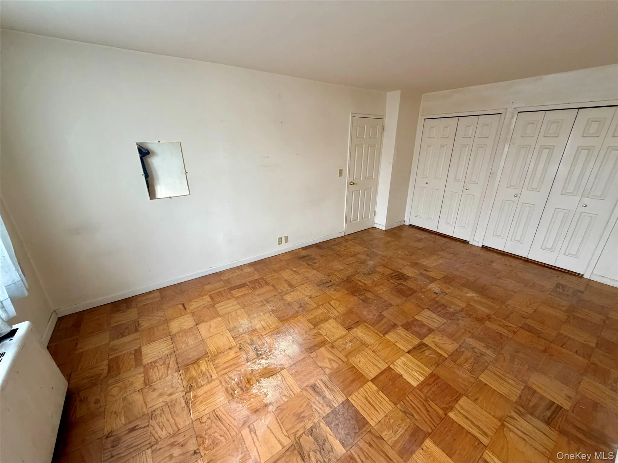 70-25 Yellowstone Boulevard, New York, NY, 2 Bedrooms Bedrooms, 4 Rooms Rooms,1 BathroomBathrooms,Residential Sale,For Rent,Yellowstone,0,955792 70-25 Yellowstone Boulevard, New York, NY, 2 Bedrooms Bedrooms, 4 Rooms Rooms,1 BathroomBathrooms,Residential Sale,For Rent,Yellowstone,0,955792