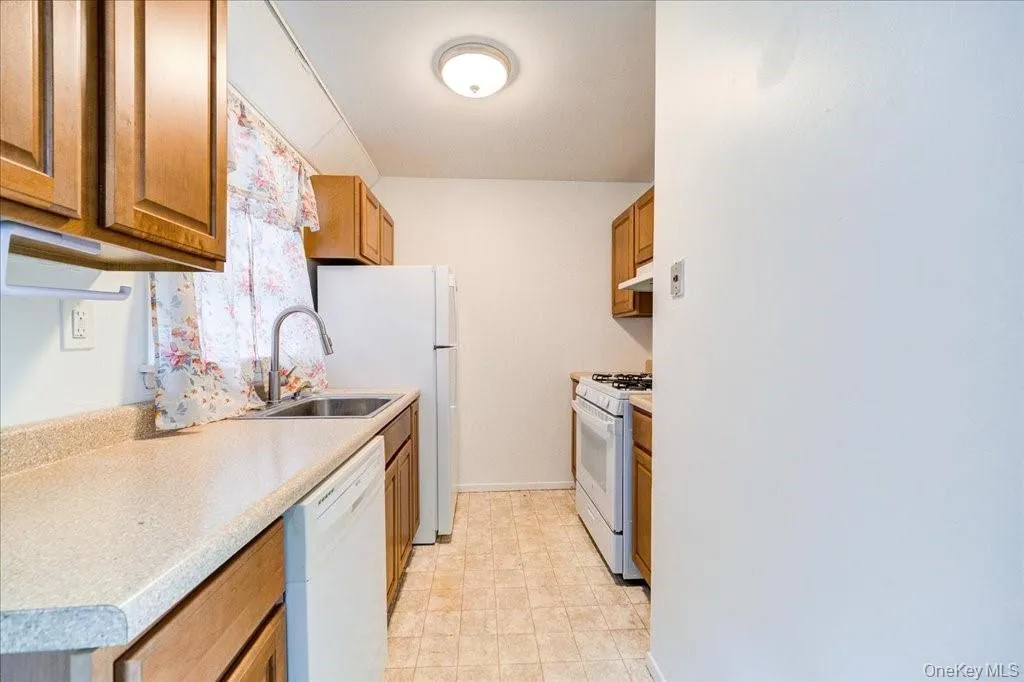 37 ALPINE Drive, Wappinger, NY, 1 Bedroom Bedrooms, 5 Rooms Rooms,1 BathroomBathrooms,Residential Lease,For Rent,ALPINE,0,955795 37 ALPINE Drive, Wappinger, NY, 1 Bedroom Bedrooms, 5 Rooms Rooms,1 BathroomBathrooms,Residential Lease,For Rent,ALPINE,0,955795