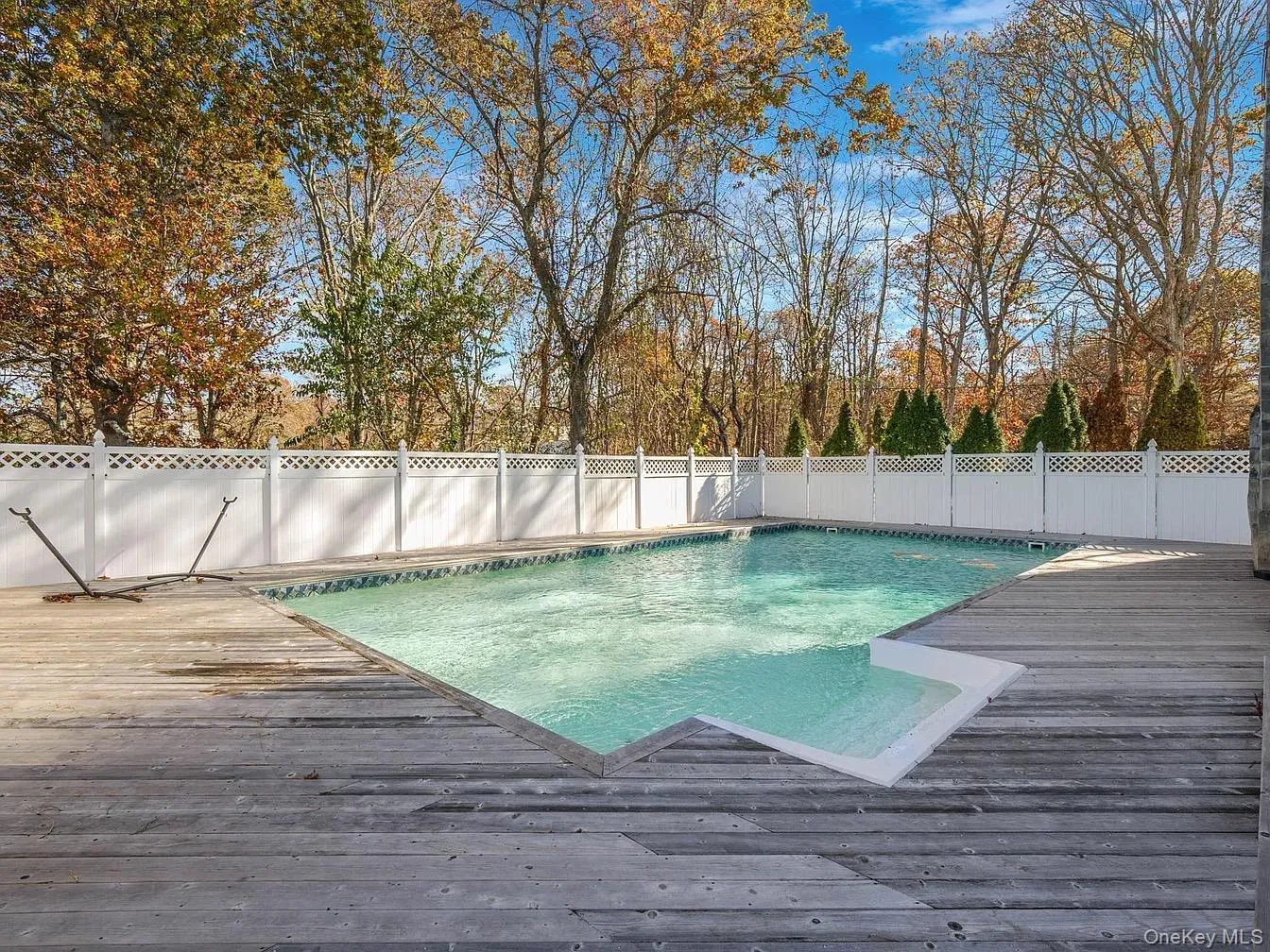 34 Starboard Road, Southampton, NY, 7 Bedrooms Bedrooms, 16 Rooms Rooms,3 BathroomsBathrooms,Residential Lease,For Rent,Starboard,0,955796 34 Starboard Road, Southampton, NY, 7 Bedrooms Bedrooms, 16 Rooms Rooms,3 BathroomsBathrooms,Residential Lease,For Rent,Starboard,0,955796