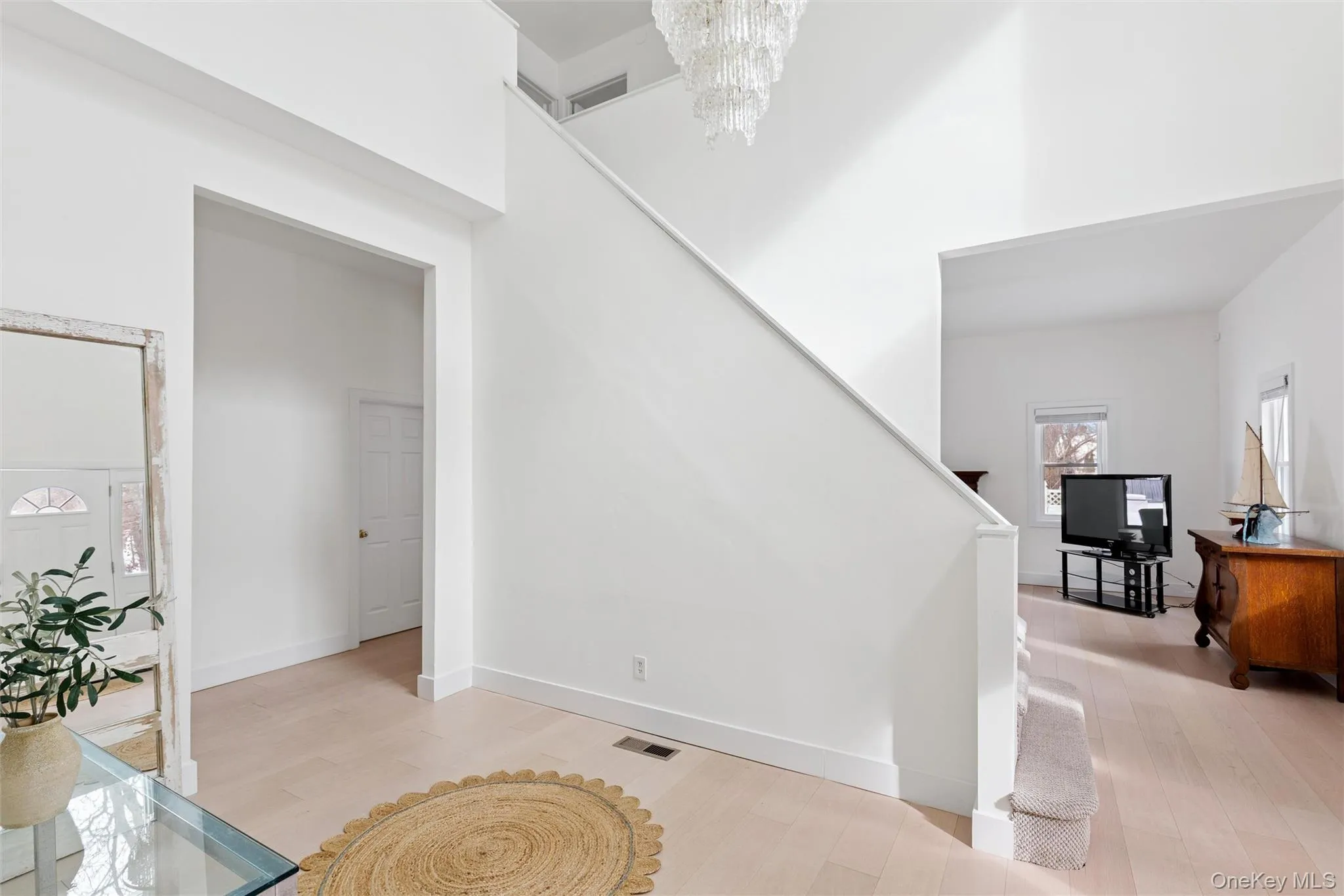 34 Starboard Road, Southampton, NY, 7 Bedrooms Bedrooms, 16 Rooms Rooms,3 BathroomsBathrooms,Residential Lease,For Rent,Starboard,0,955796 34 Starboard Road, Southampton, NY, 7 Bedrooms Bedrooms, 16 Rooms Rooms,3 BathroomsBathrooms,Residential Lease,For Rent,Starboard,0,955796