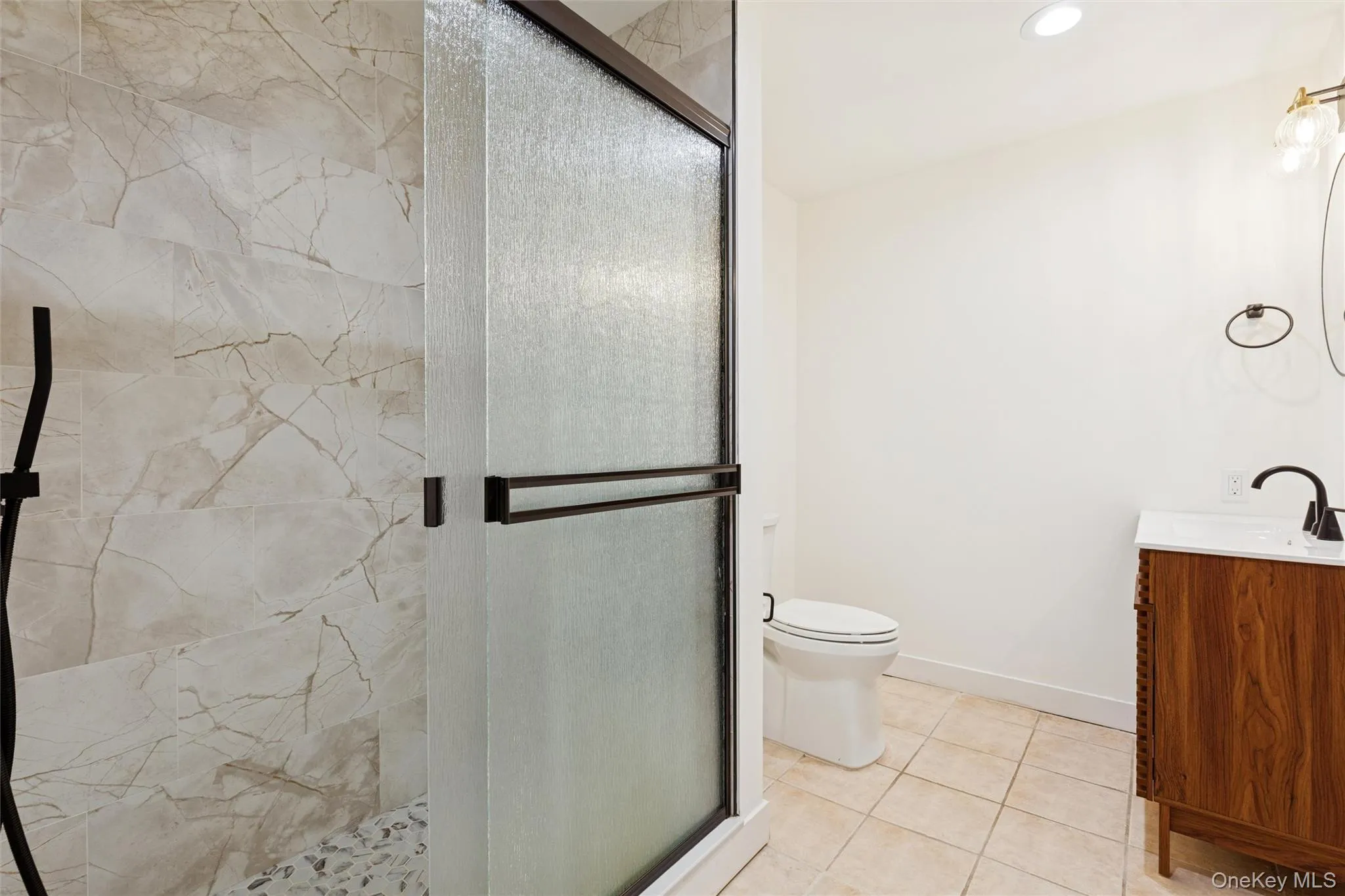 34 Starboard Road, Southampton, NY, 7 Bedrooms Bedrooms, 16 Rooms Rooms,3 BathroomsBathrooms,Residential Lease,For Rent,Starboard,0,955796 34 Starboard Road, Southampton, NY, 7 Bedrooms Bedrooms, 16 Rooms Rooms,3 BathroomsBathrooms,Residential Lease,For Rent,Starboard,0,955796