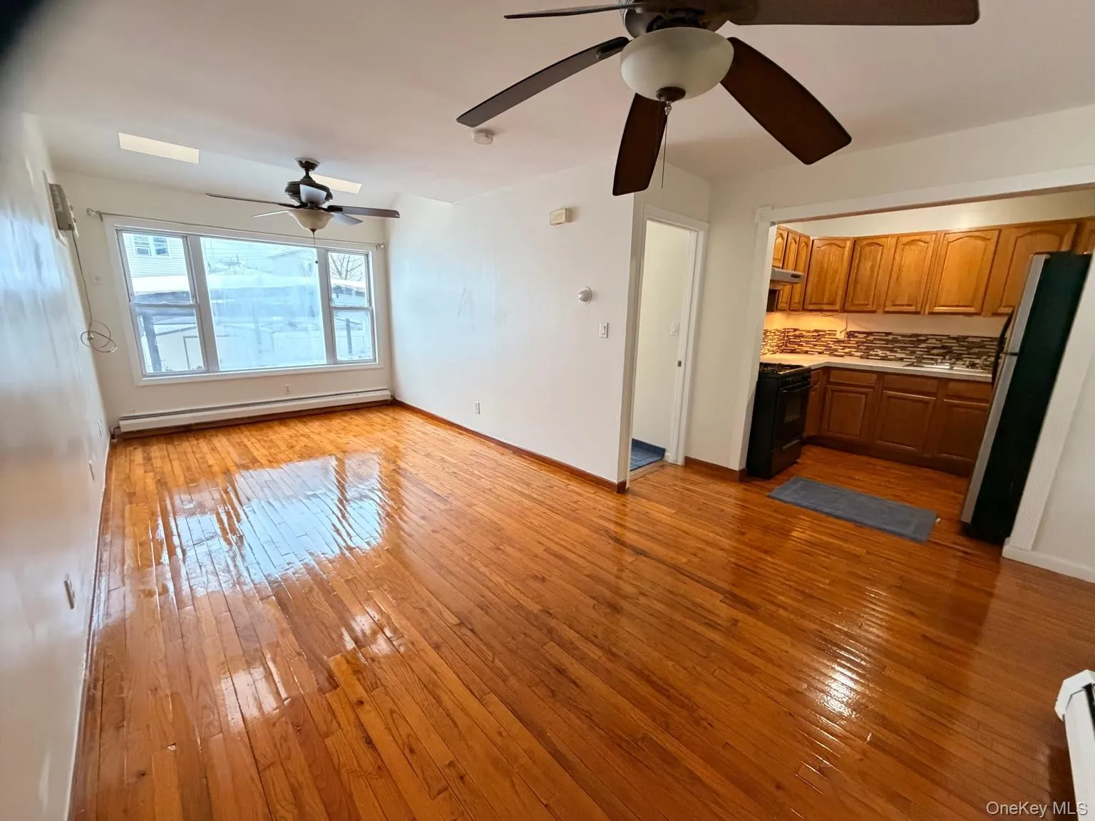 15317 110th Road, New York, NY, 3 Bedrooms Bedrooms, 4 Rooms Rooms,2 BathroomsBathrooms,Residential Lease,Idx,110th,0,955807 15317 110th Road, New York, NY, 3 Bedrooms Bedrooms, 4 Rooms Rooms,2 BathroomsBathrooms,Residential Lease,Idx,110th,0,955807