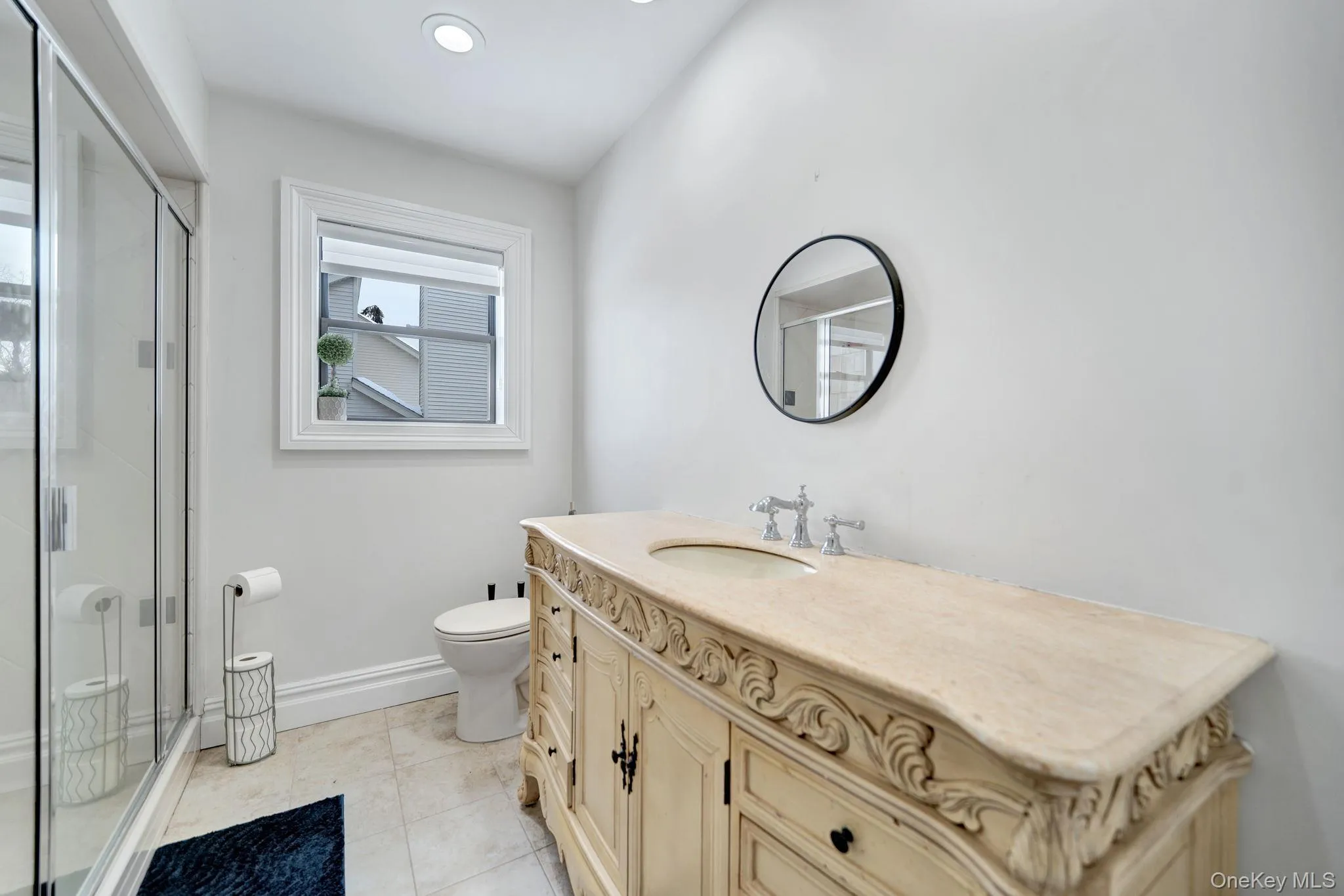 219 Carnation Drive, Babylon, NY, 6 Bedrooms Bedrooms, 10 Rooms Rooms,3 BathroomsBathrooms,Residential,For Rent,Carnation,0,955843 219 Carnation Drive, Babylon, NY, 6 Bedrooms Bedrooms, 10 Rooms Rooms,3 BathroomsBathrooms,Residential,For Rent,Carnation,0,955843