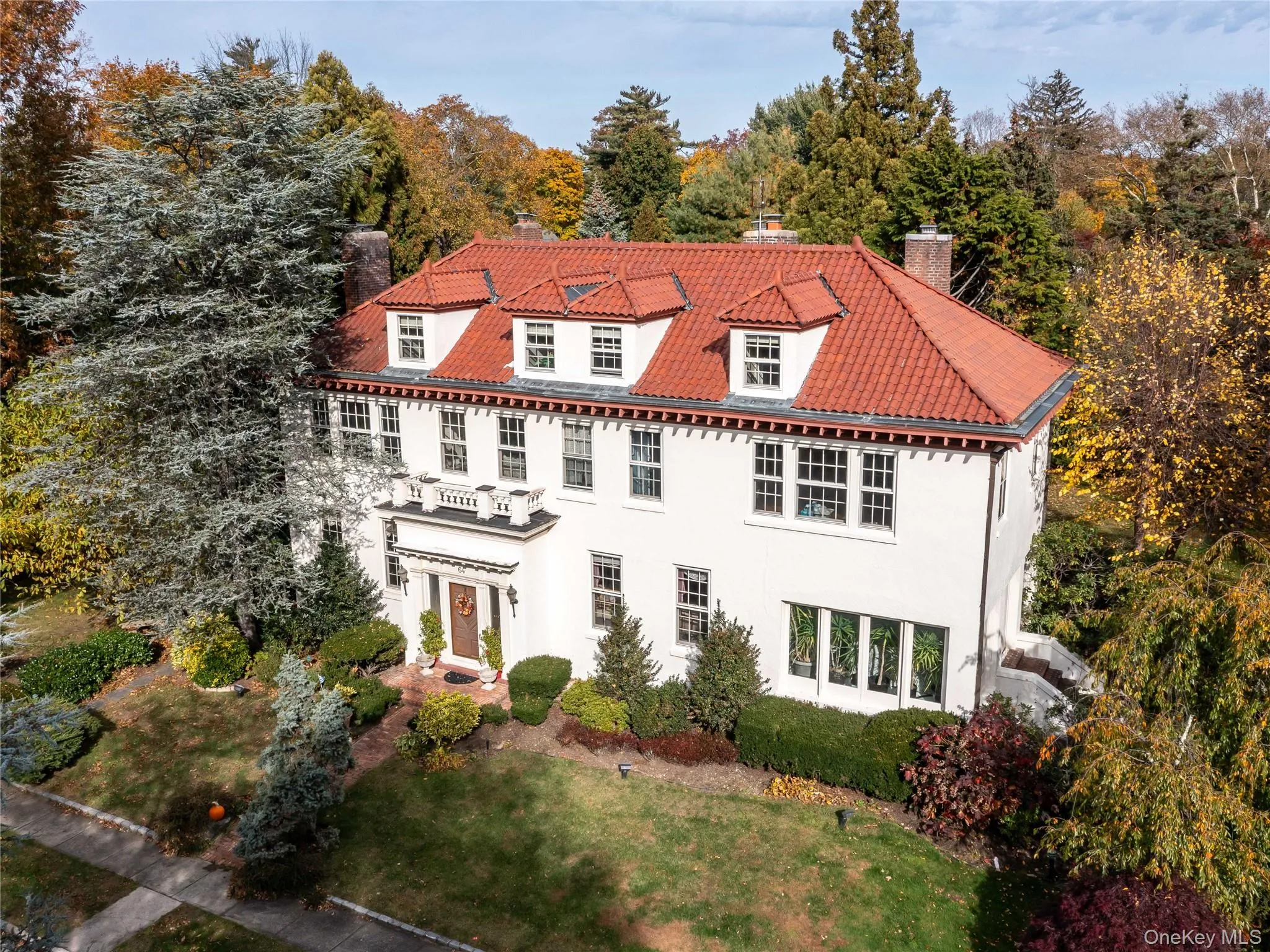 64 Plandome Court, North Hempstead, NY, 5 Bedrooms Bedrooms, 13 Rooms Rooms,4 BathroomsBathrooms,Residential Sale,For Rent,Plandome,0,955887 64 Plandome Court, North Hempstead, NY, 5 Bedrooms Bedrooms, 13 Rooms Rooms,4 BathroomsBathrooms,Residential Sale,For Rent,Plandome,0,955887