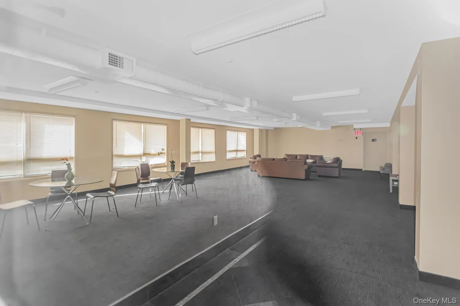 1490 Outlook Avenue, New York, NY, 2 Bedrooms Bedrooms, 6 Rooms Rooms,2 BathroomsBathrooms,Residential Sale,For Rent,Outlook,0,955911 1490 Outlook Avenue, New York, NY, 2 Bedrooms Bedrooms, 6 Rooms Rooms,2 BathroomsBathrooms,Residential Sale,For Rent,Outlook,0,955911
