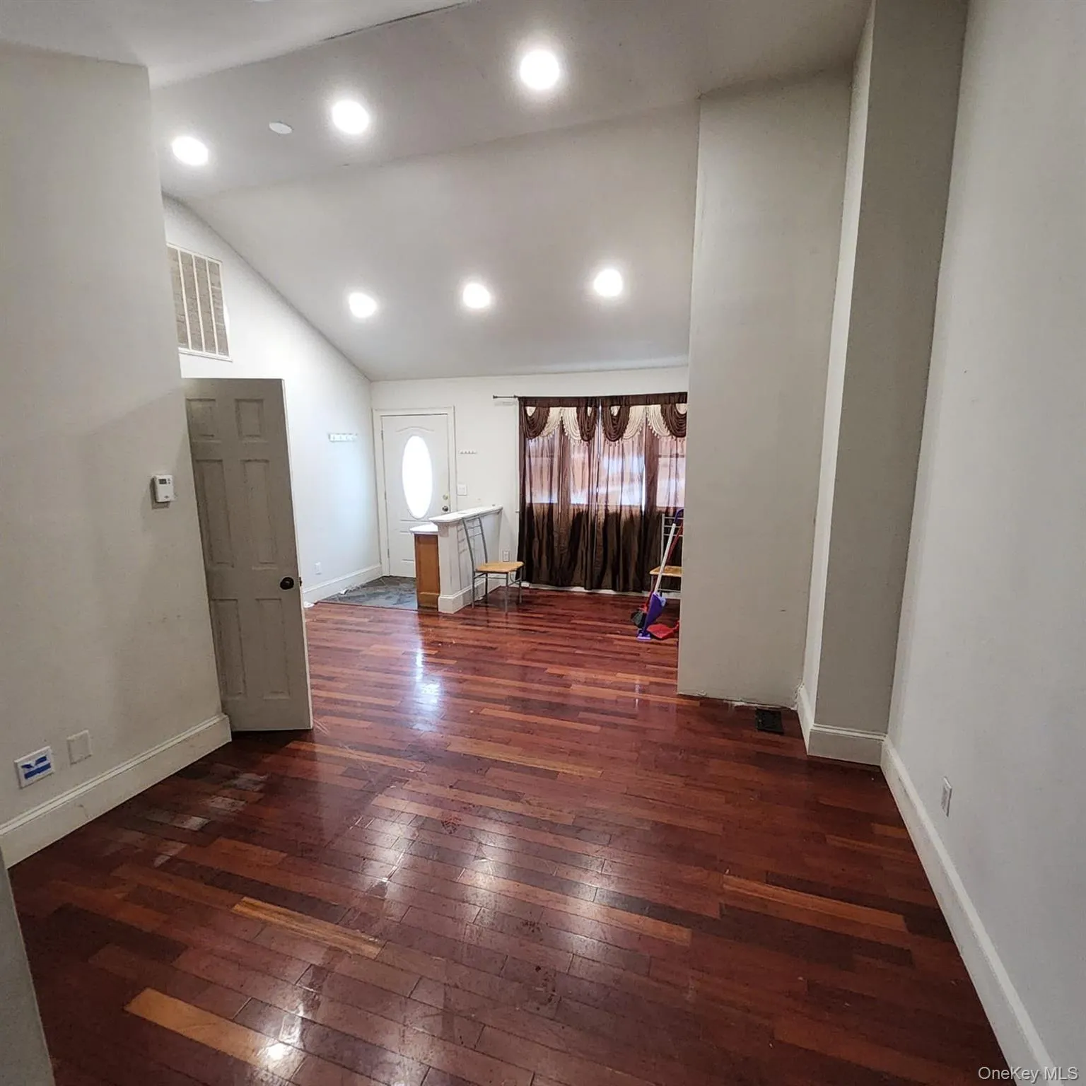 8 Orchard Lake Drive, Monroe, NY, 4 Bedrooms Bedrooms, 5 Rooms Rooms,1 BathroomBathrooms,Residential Lease,Idx,Orchard Lake,0,955918 8 Orchard Lake Drive, Monroe, NY, 4 Bedrooms Bedrooms, 5 Rooms Rooms,1 BathroomBathrooms,Residential Lease,Idx,Orchard Lake,0,955918